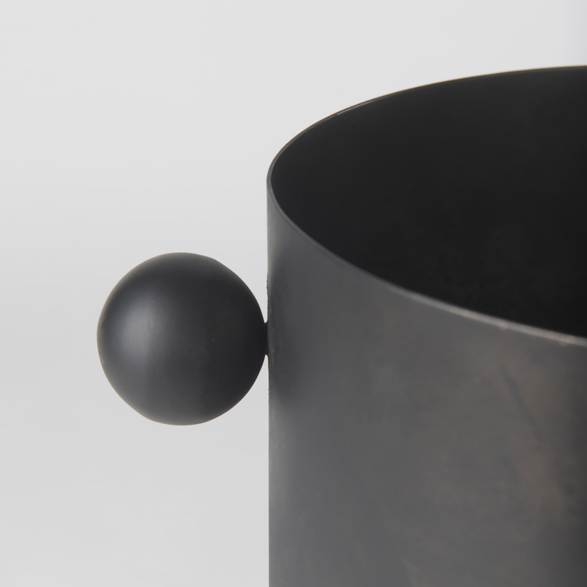Juno 8.5H Large Black Iron Vase — product photograph