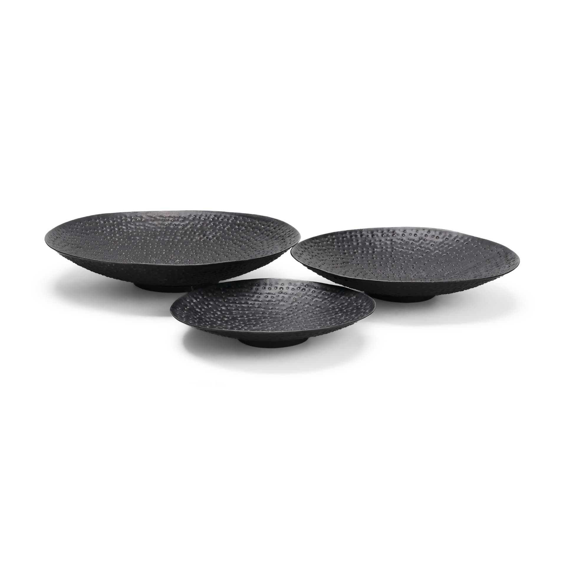 Patera Hammered Iron Metal Decorative Bowls (Set of 3) — product photograph