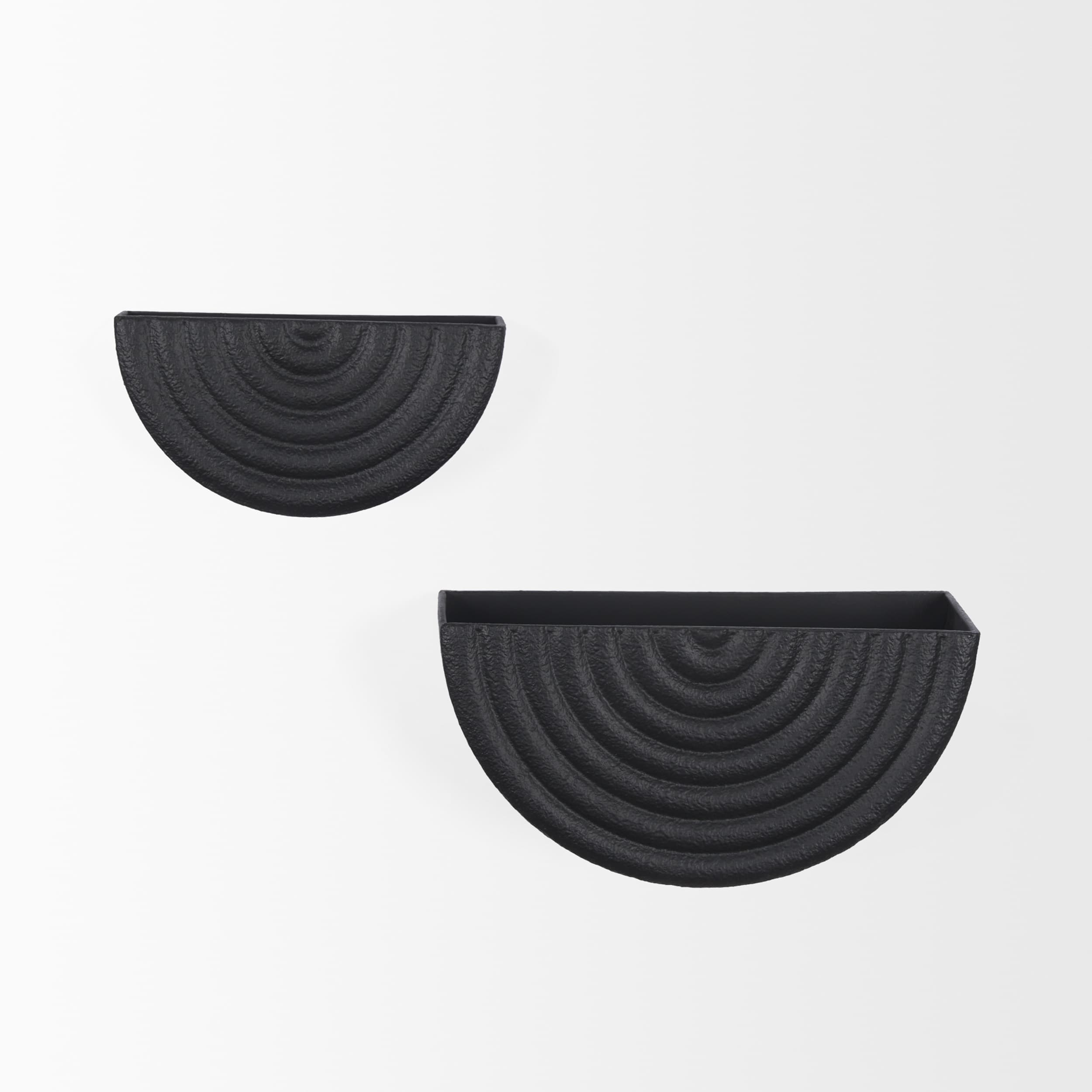 Shilo Matte Black Metal Hanging Wall Planter (Set of 2) — product photograph