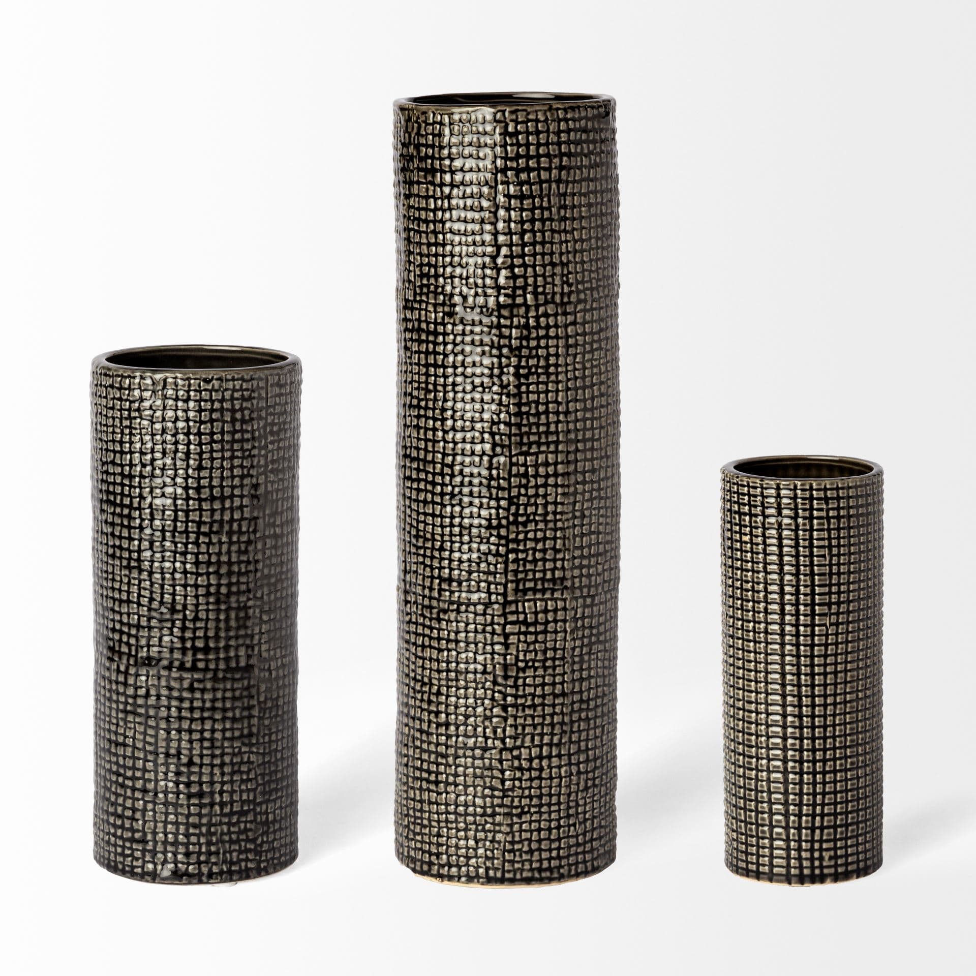 Kona III Large Black/Gold Cylindrical Ceramic Vase — product photograph