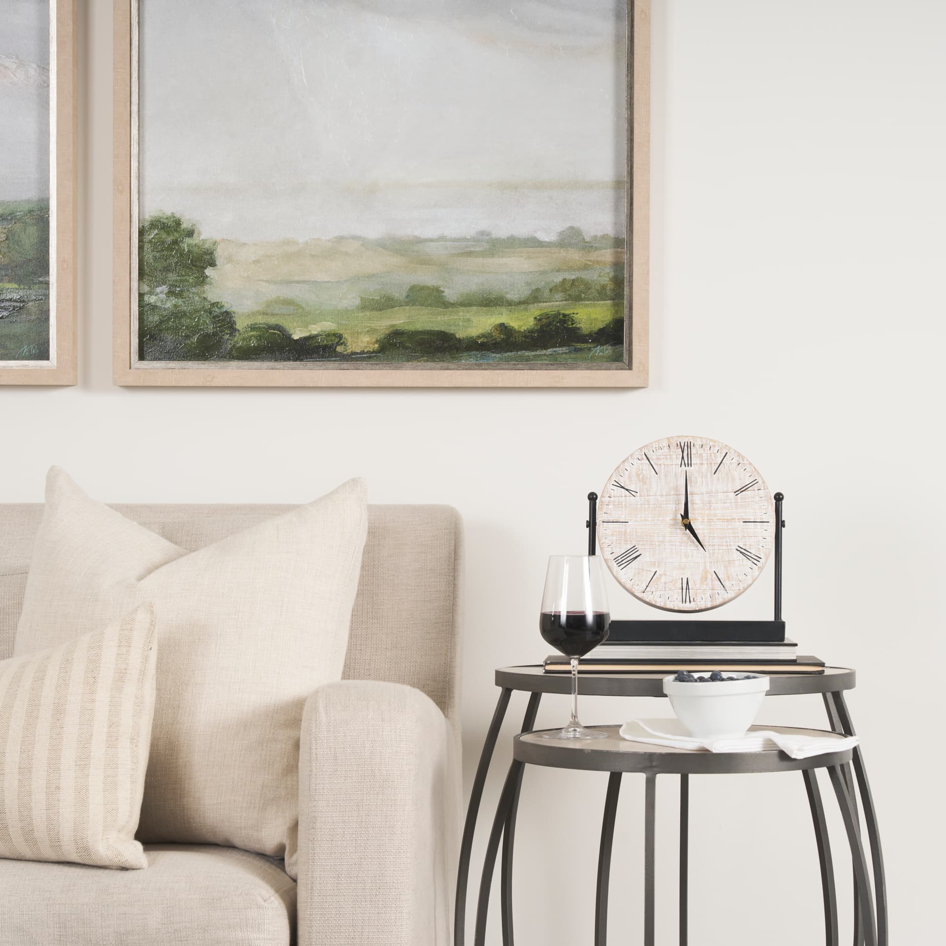 Clapp Round Light Brown W/ White Wash Wood and Silver Metal Nesting Accent Tables (Set of 2) — product photograph