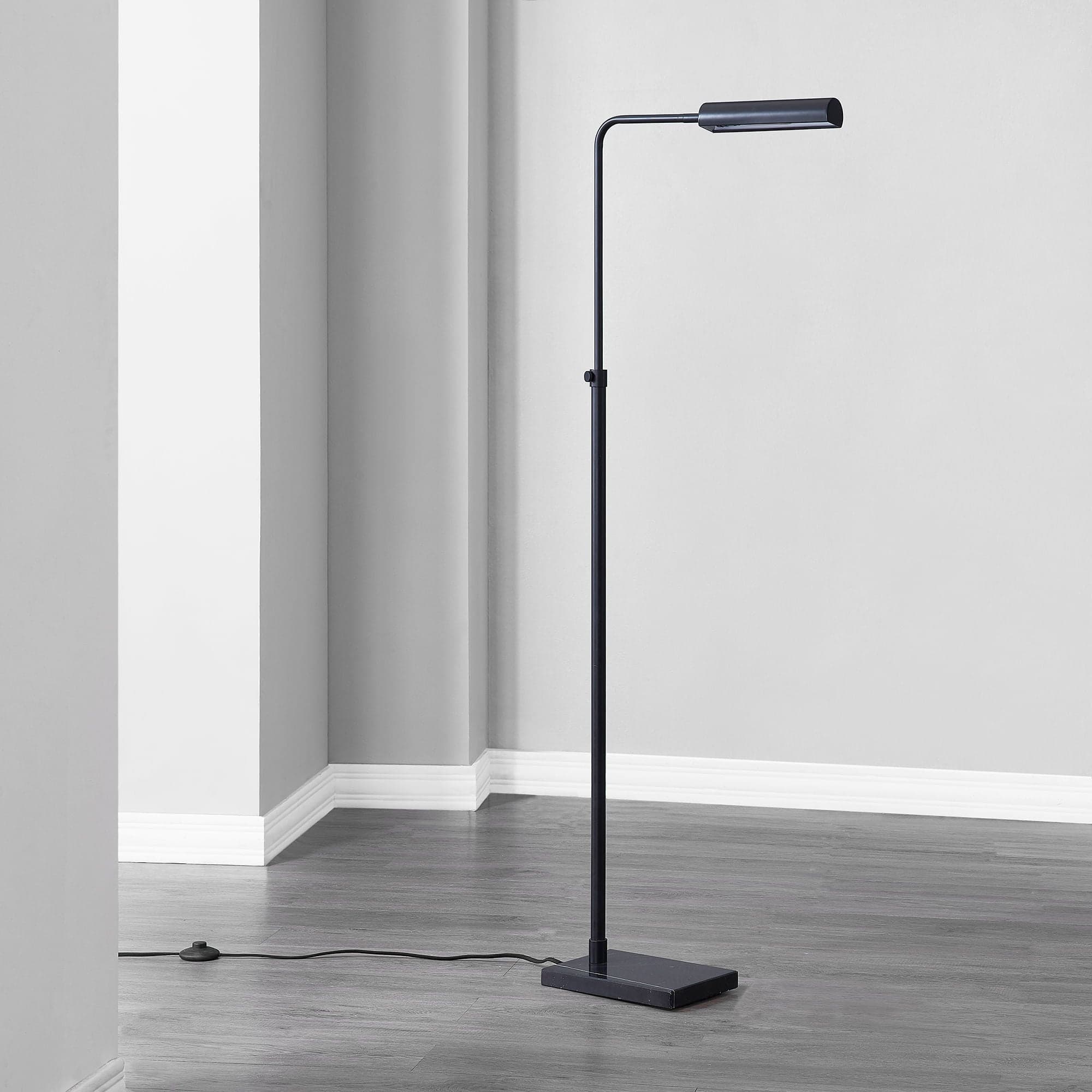 Fadia — product photograph