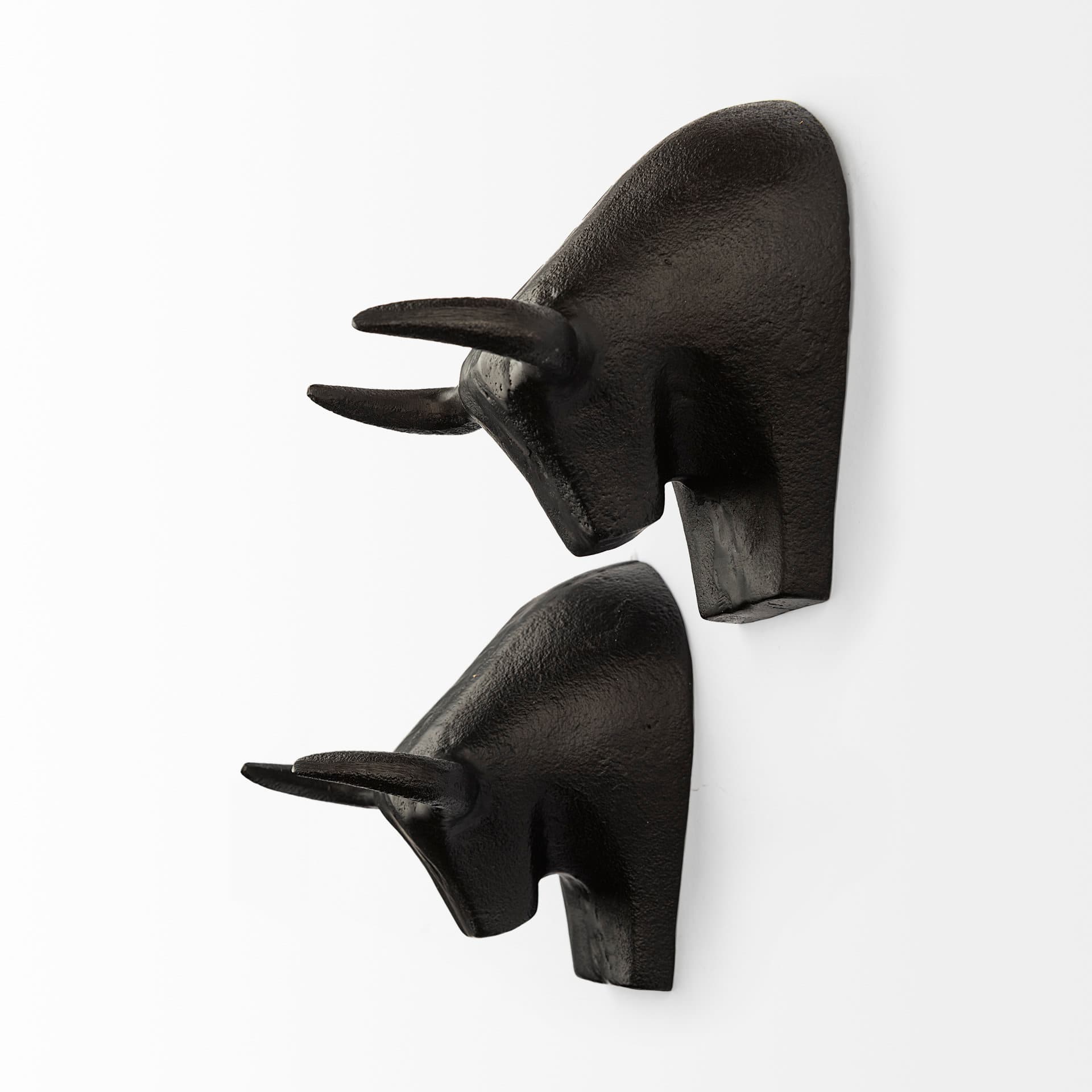 Tauro IV (Set of 2) Black Cast Aluminum Raging Bull Wall Decor — product photograph