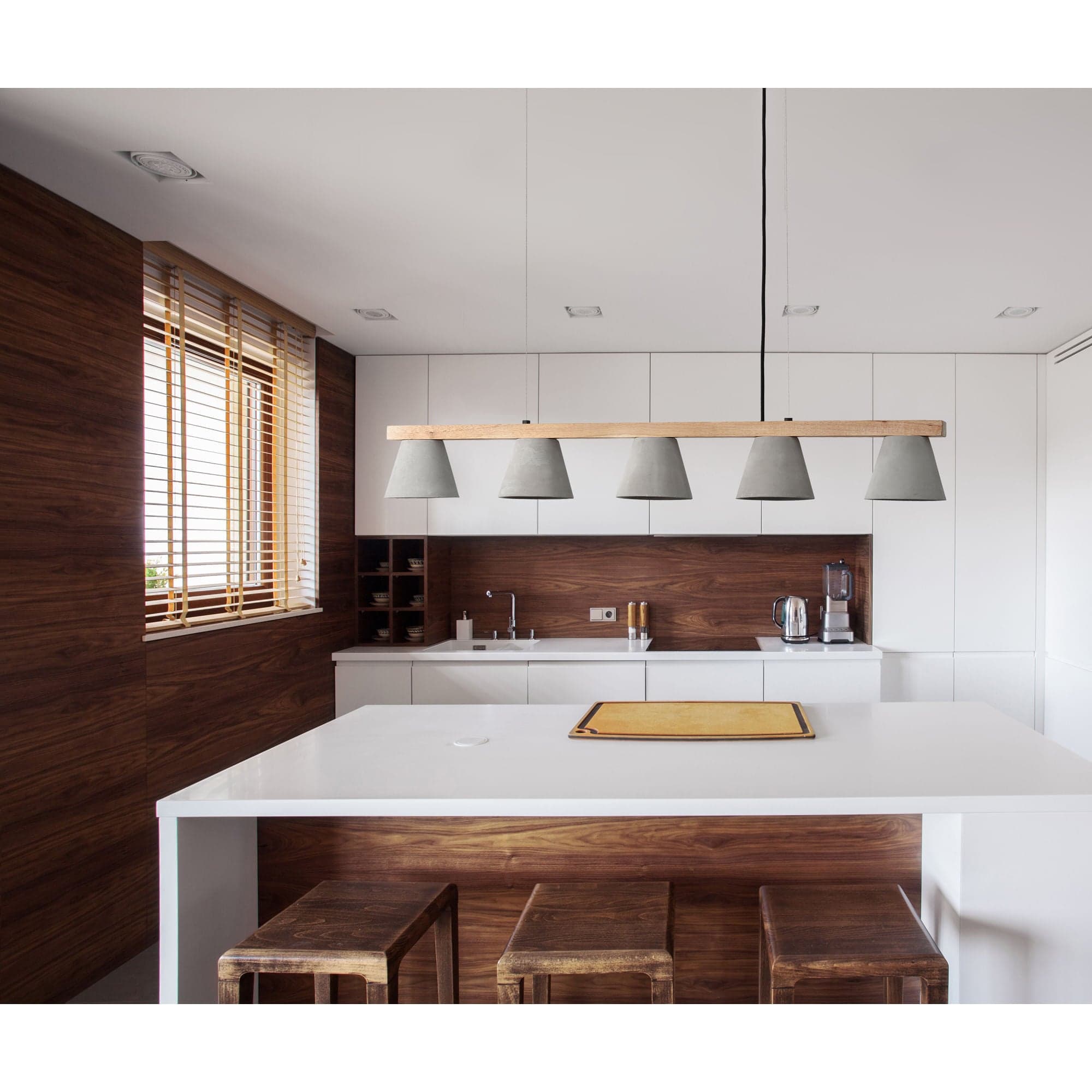 Zain — product photograph