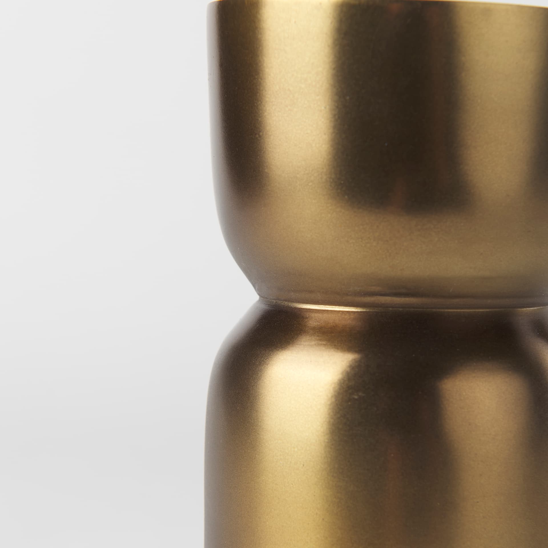 Malta Aluminum Candle Holder Small — product photograph
