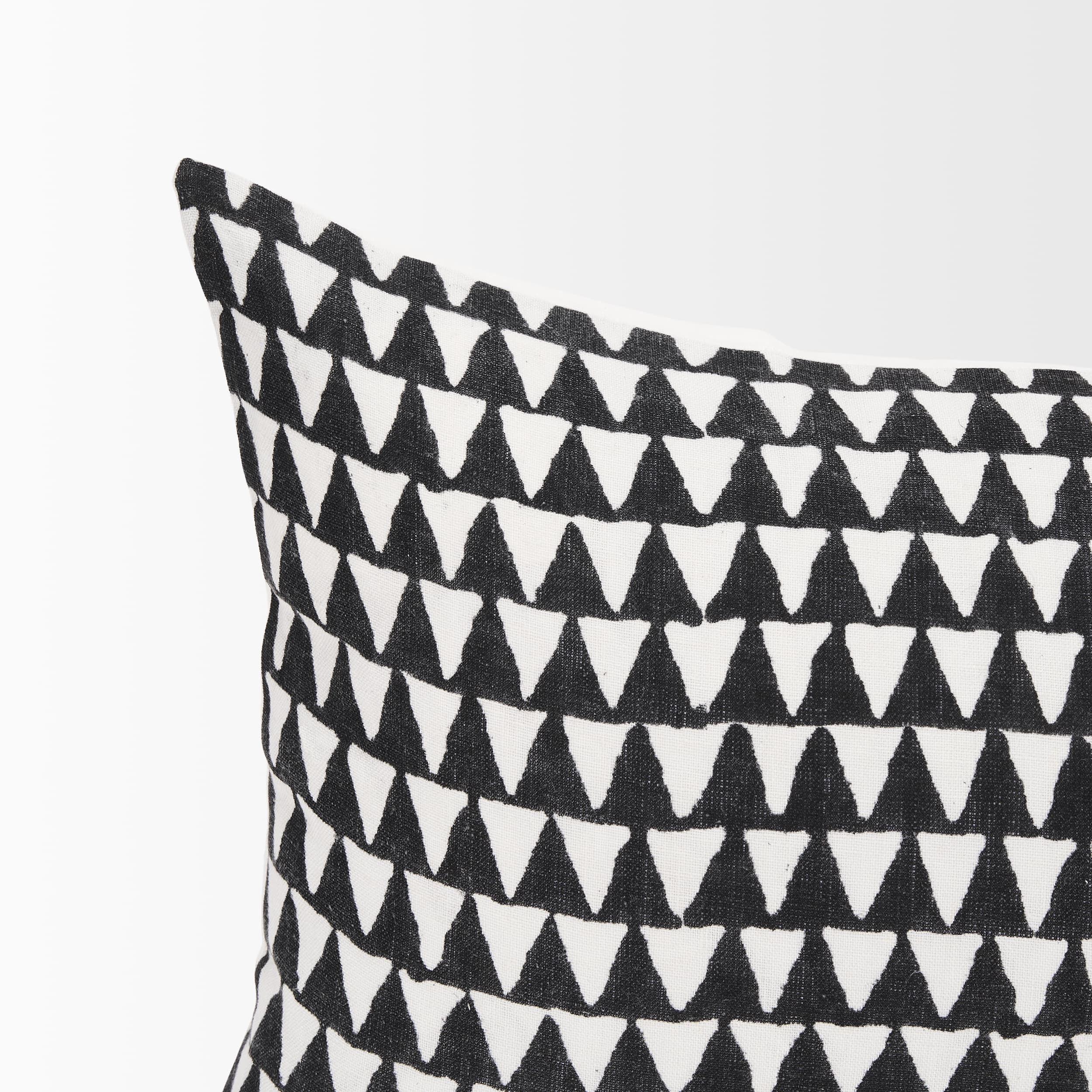 Jolie Cream w/ Black Print Linen Lumbar Pillow Cover — product photograph