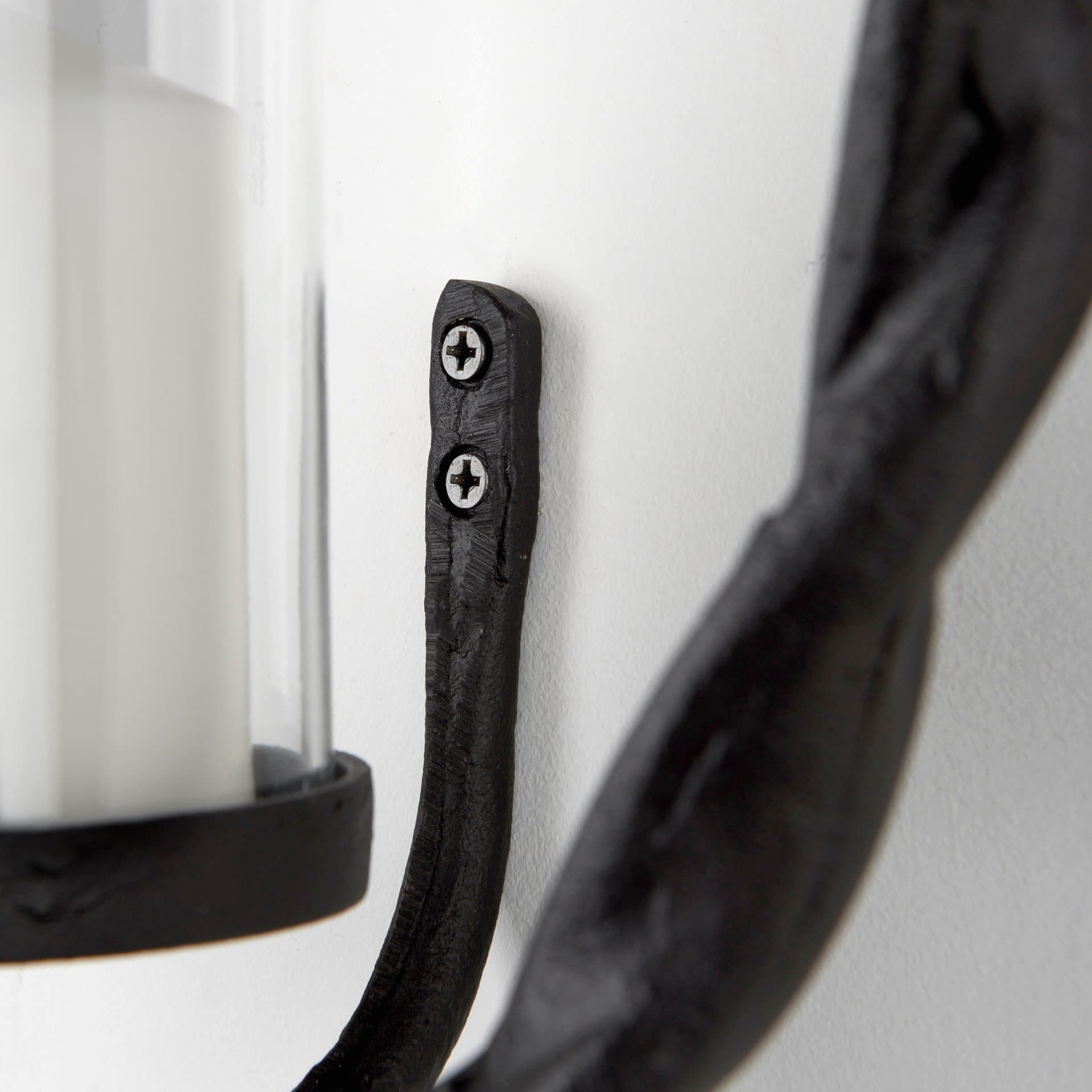 Rizwan 12.0L x 14.0W x 4.5H Black Aluminum Braided Circular Candle Holder — product photograph