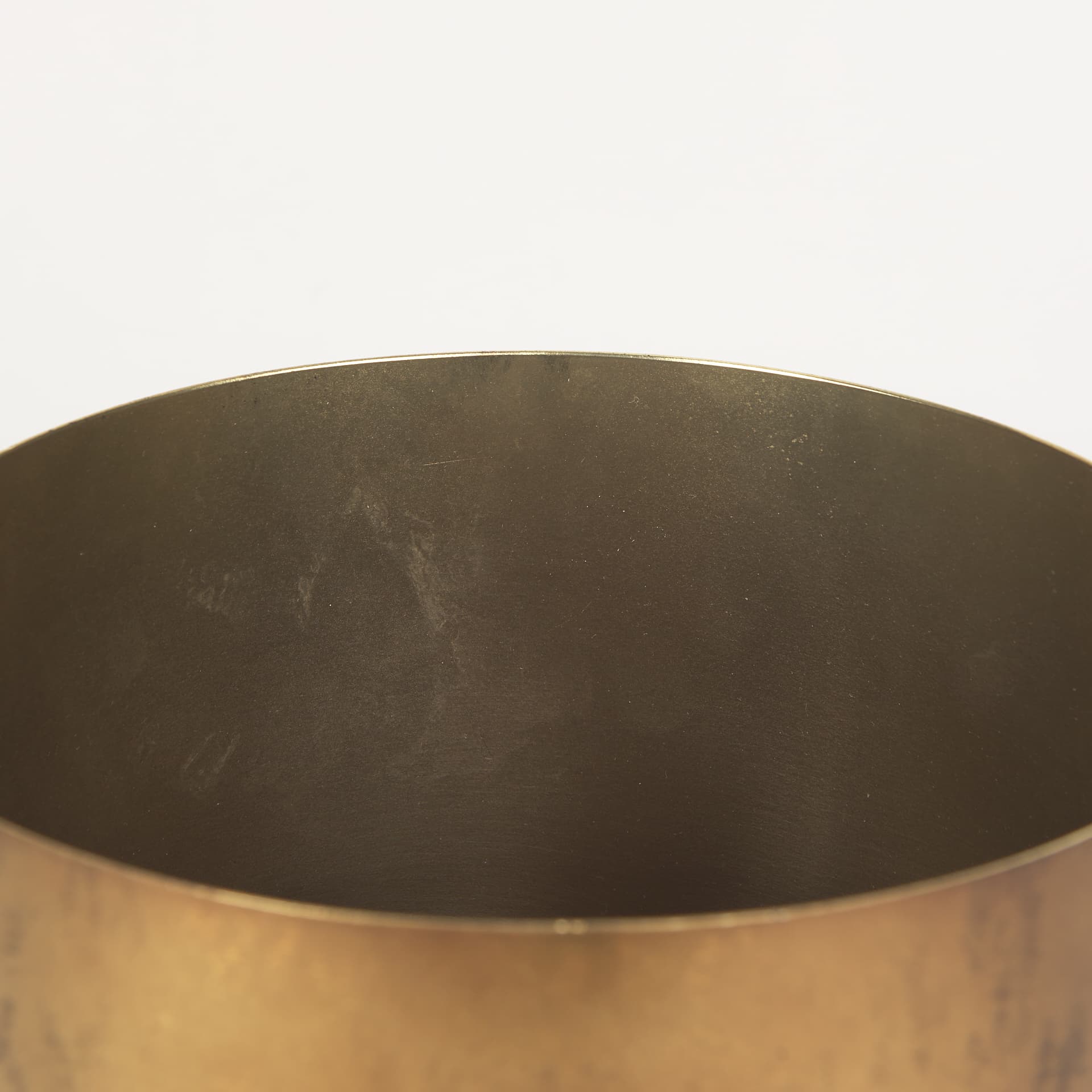 Juno 8.5H Large Gold Iron Vase — product photograph