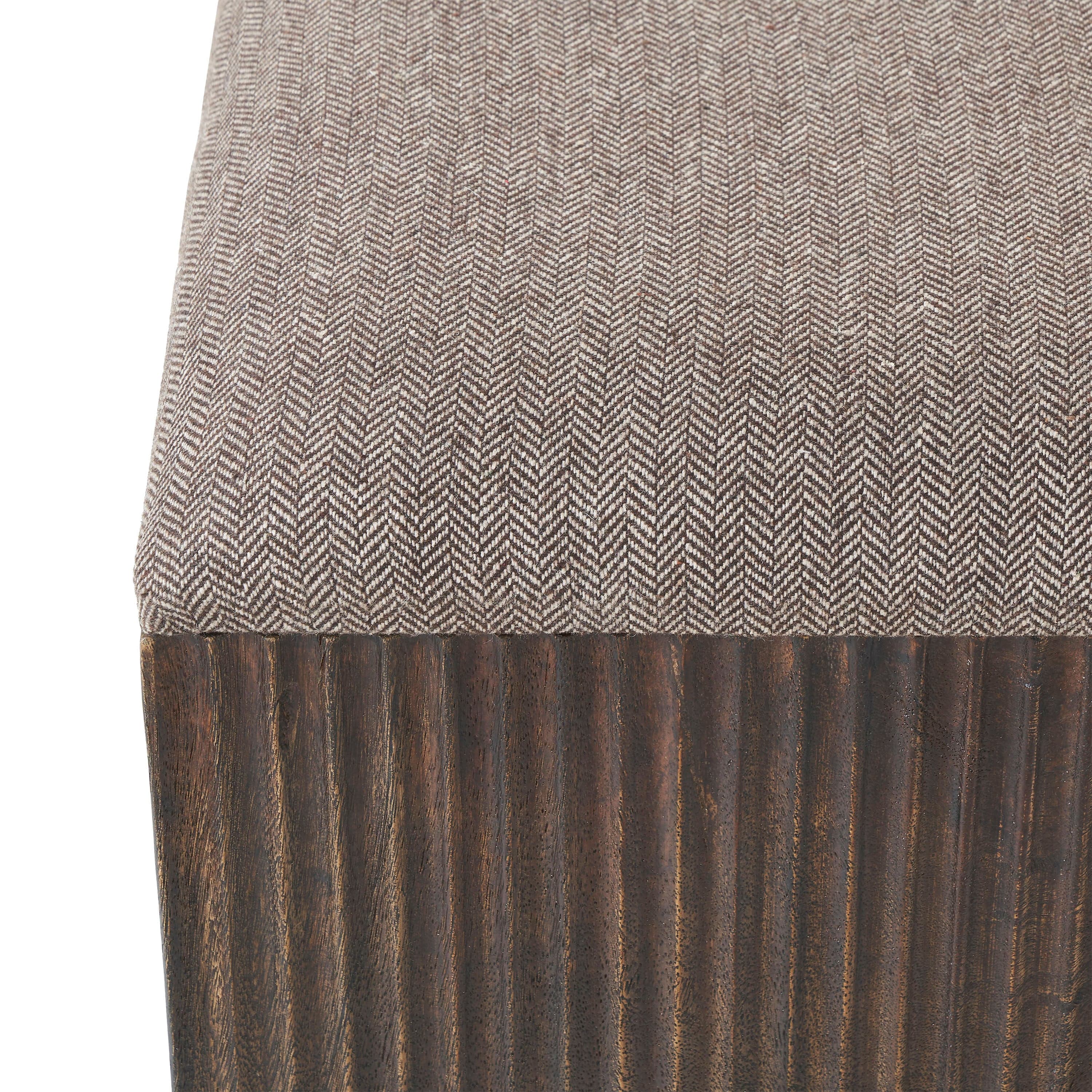 Tristan — product photograph