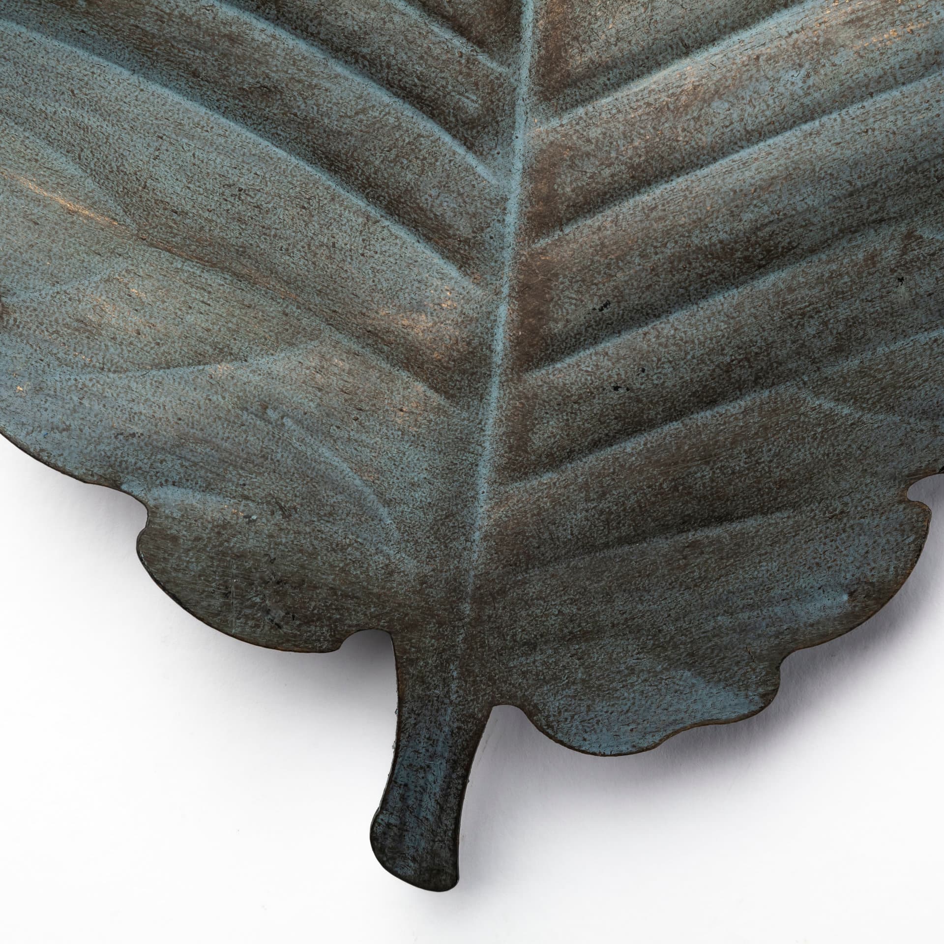 Brattea 16H Large Metal Leaf Wall Art — product photograph