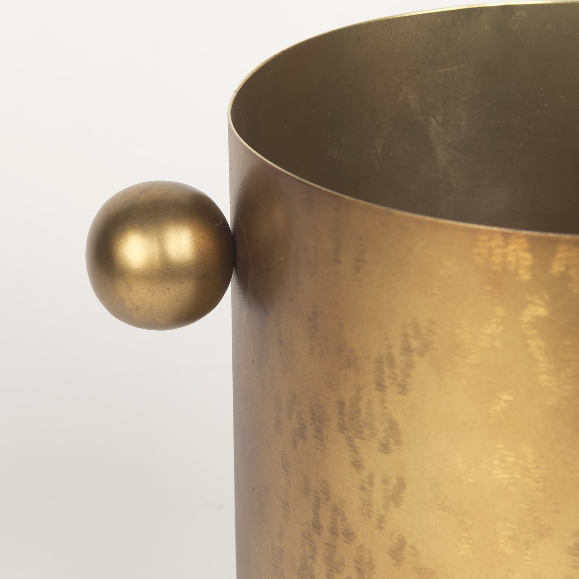 Juno 8.5H Large Gold Iron Vase — product photograph
