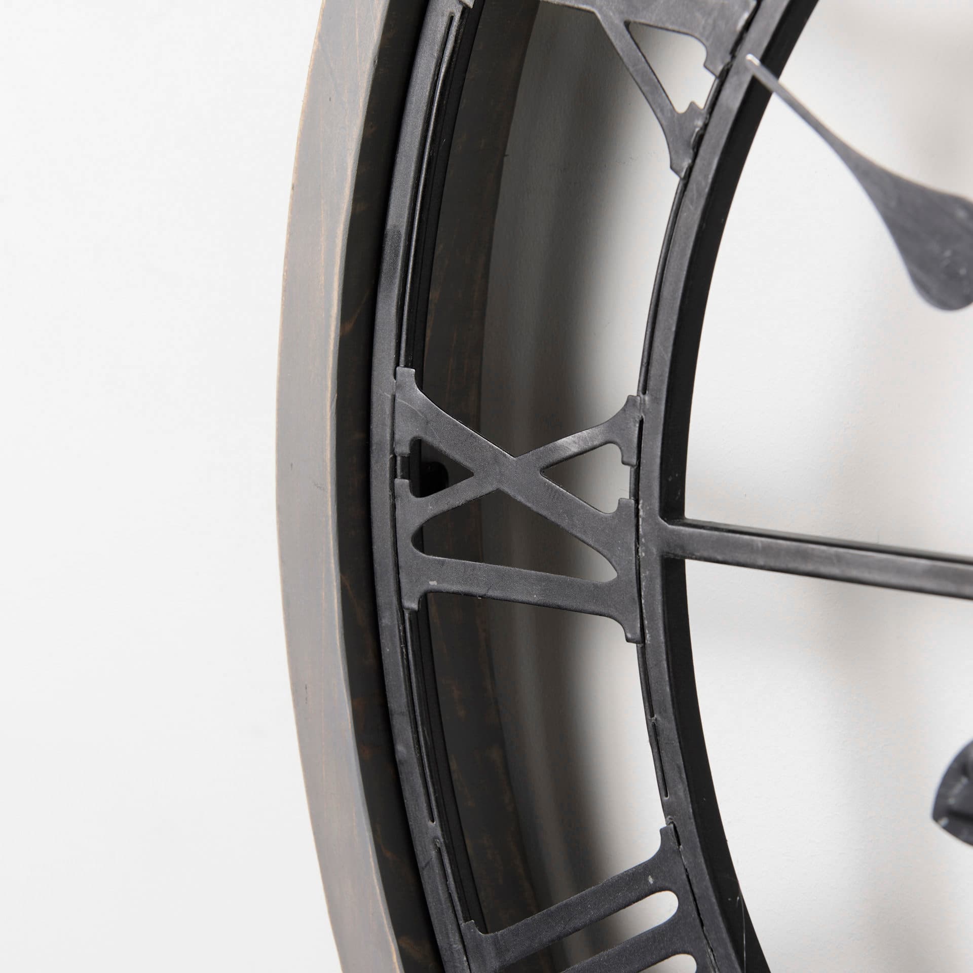 Mething Gray 25" Medium Farmhouse Wall Clock — product photograph