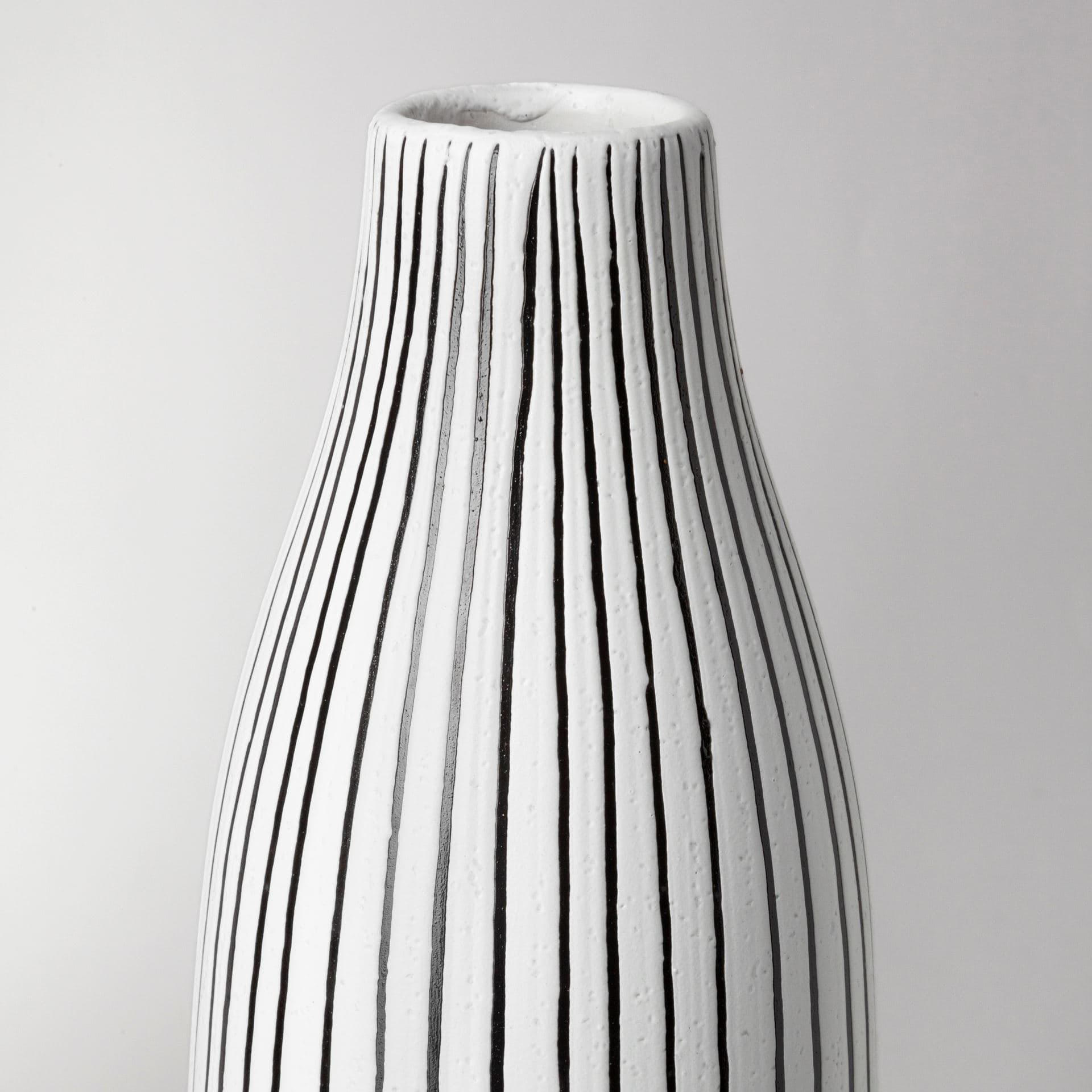 Kira I Small White Pinstripe Ceramic Vase — product photograph