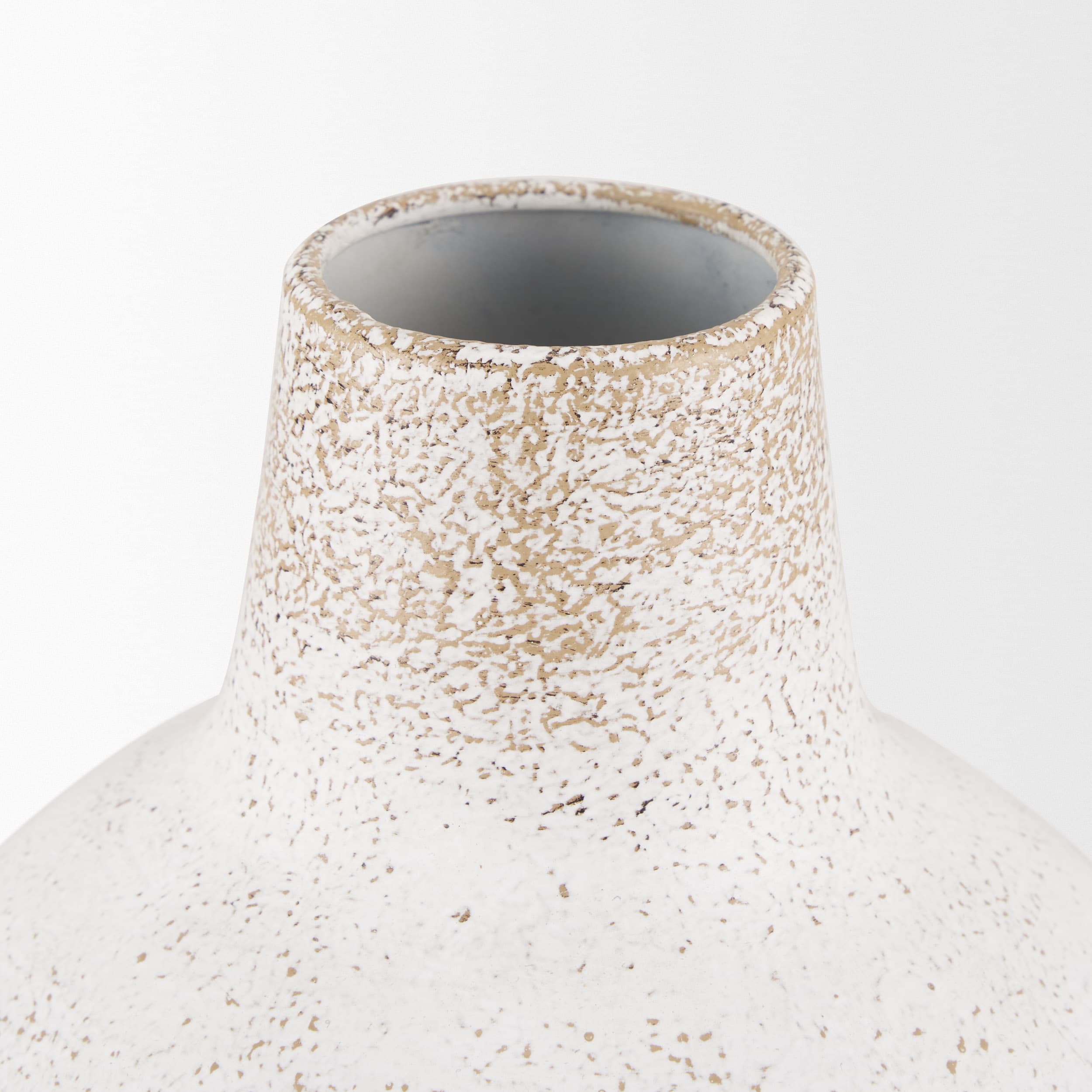 Tisha Small White W/ Terracotta Distressing Metal Vase — product photograph