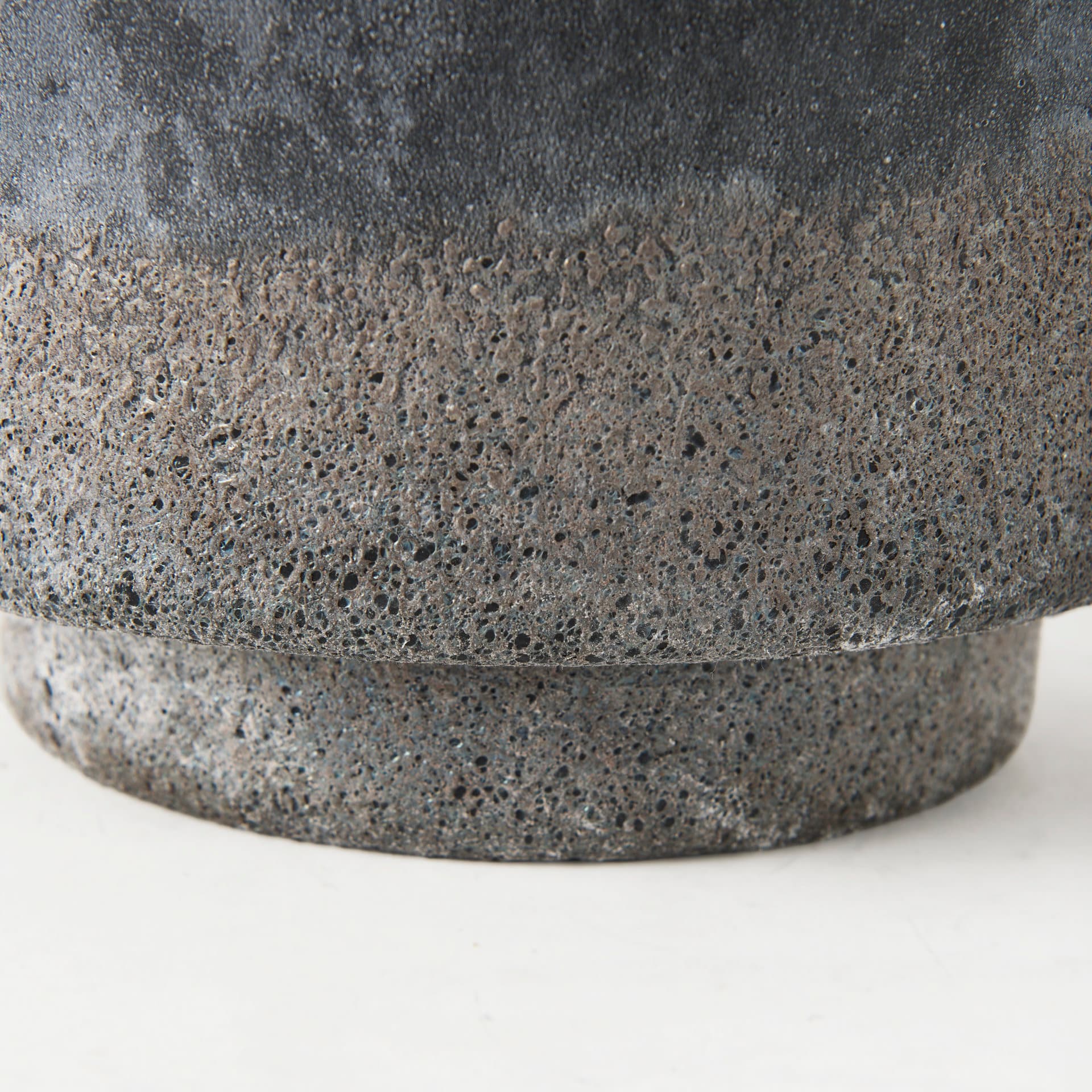 Squally 8.0L x 8.0W x 8.6H Black/Brown Glass Ombre Textured Vase — product photograph