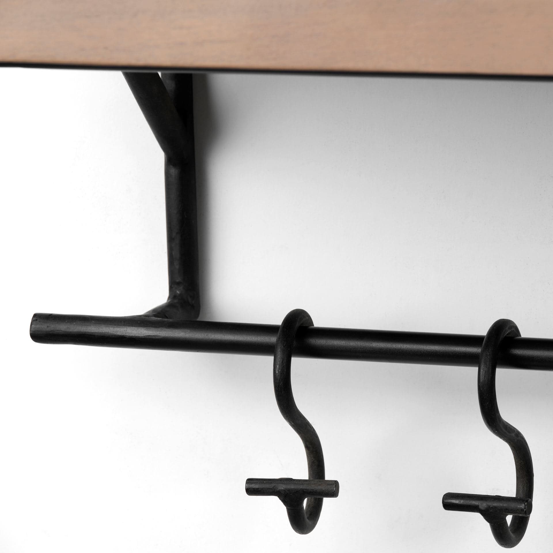 Schutt 36L Wall Mounted Wooden Shelf w/ 8 Hooks for Coats, Hats — product photograph