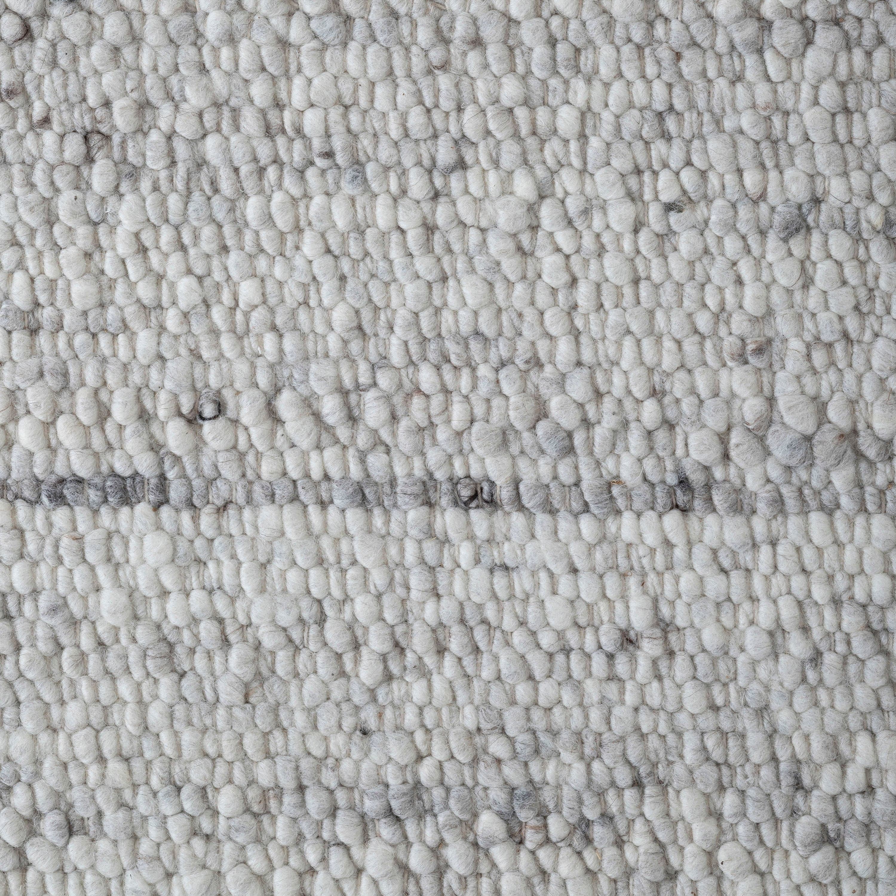Meghan — product photograph