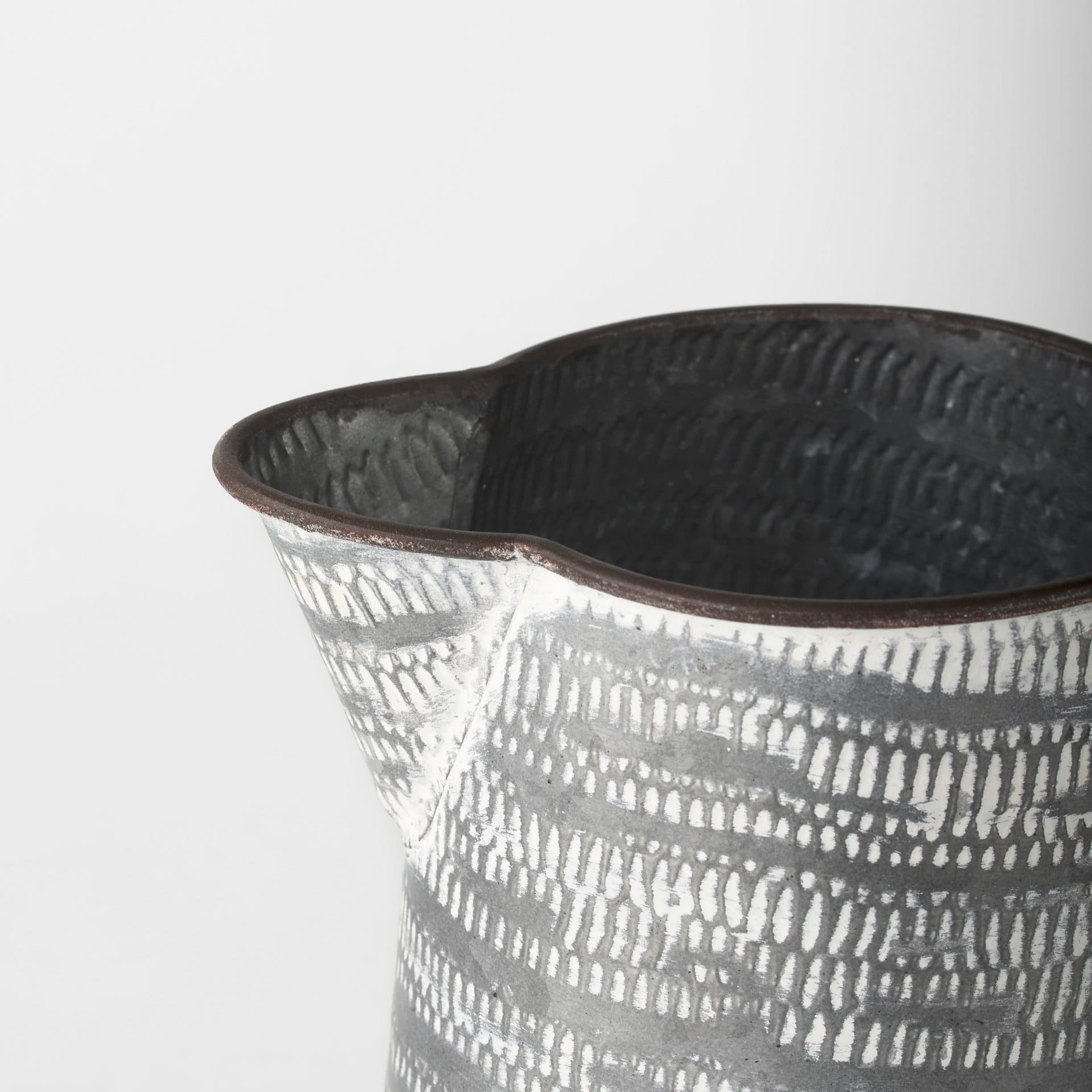 Serena I 8H Small Gray/White Textured Metal Jug — product photograph