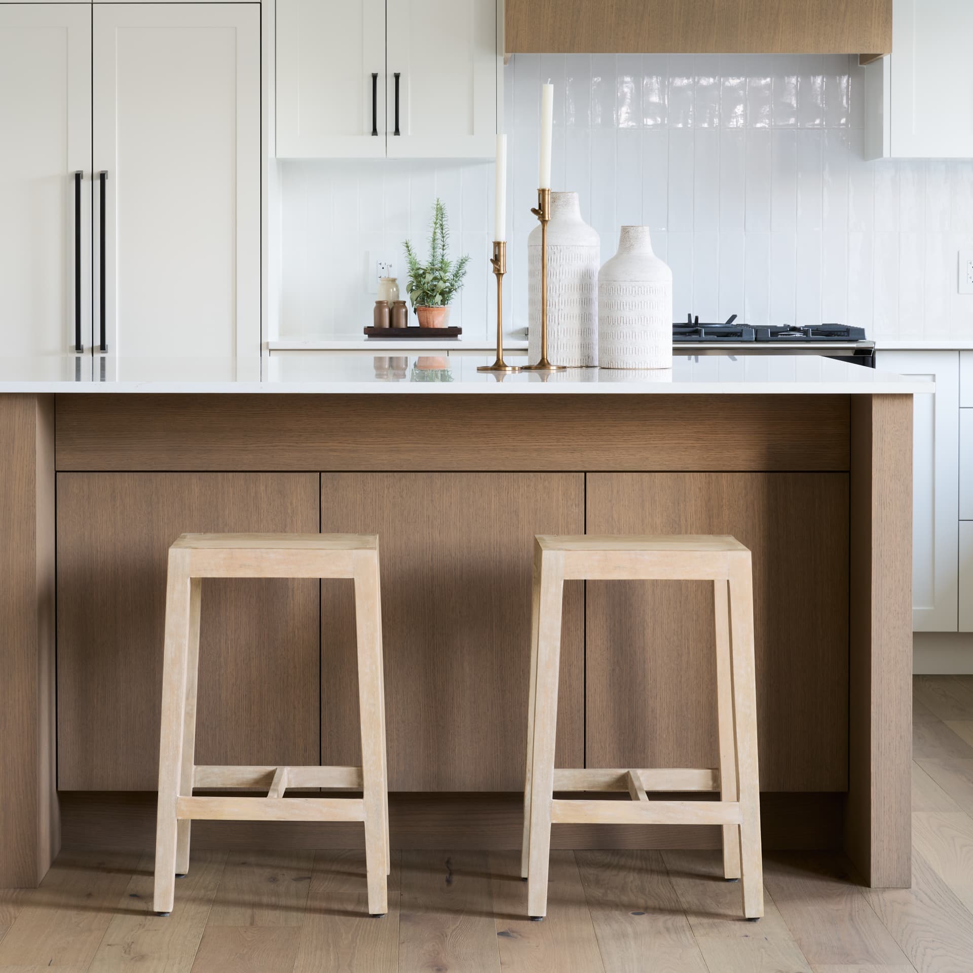 Colony Backless 25in Seat Counter Stool | Light Brown — in a styled room