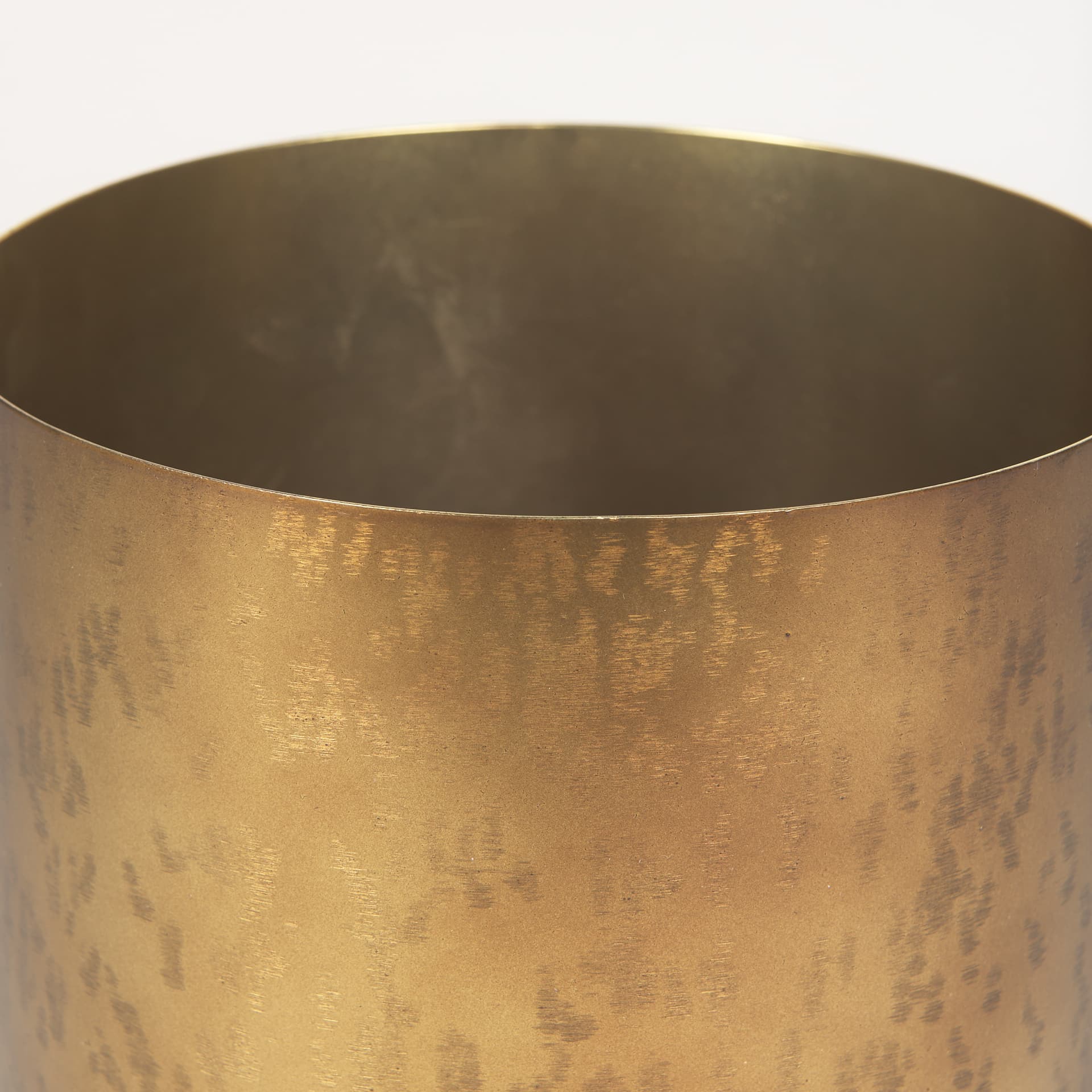 Juno 8.5H Large Gold Iron Vase — product photograph