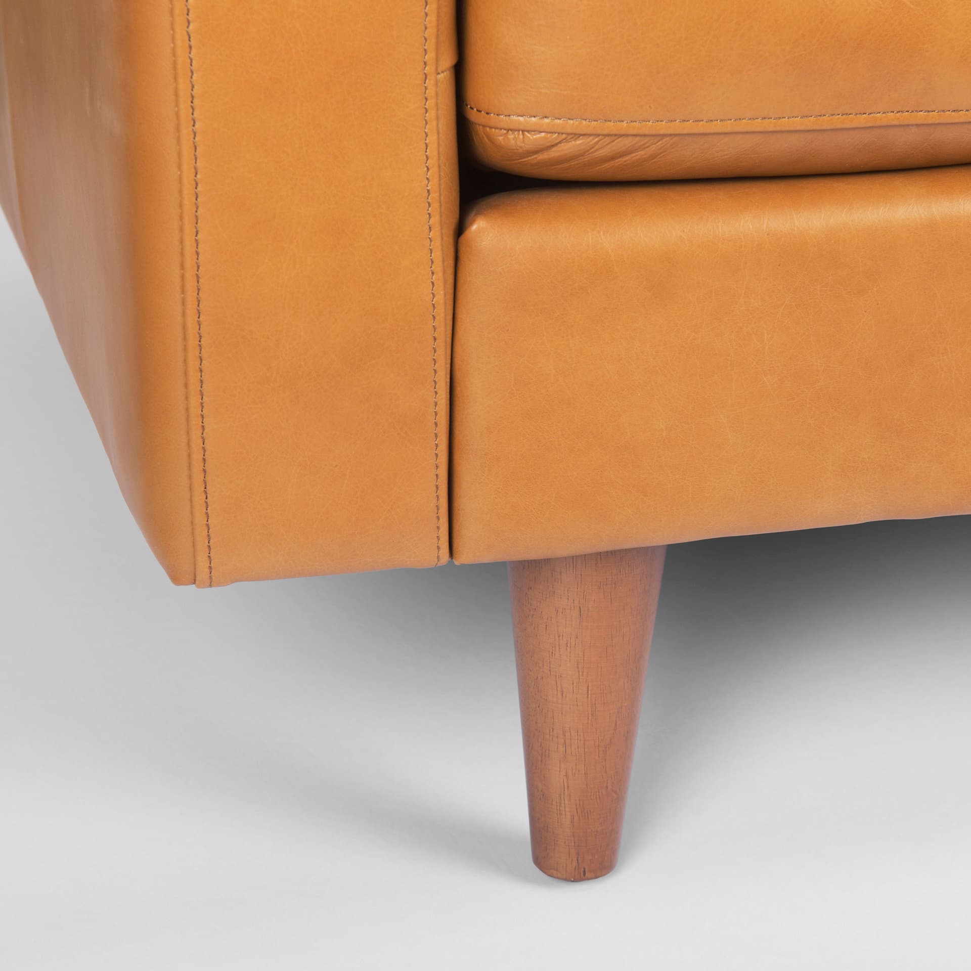 Olaf 88.2L x 37.8W x 35.0H Tan Leather Sofa — product photograph