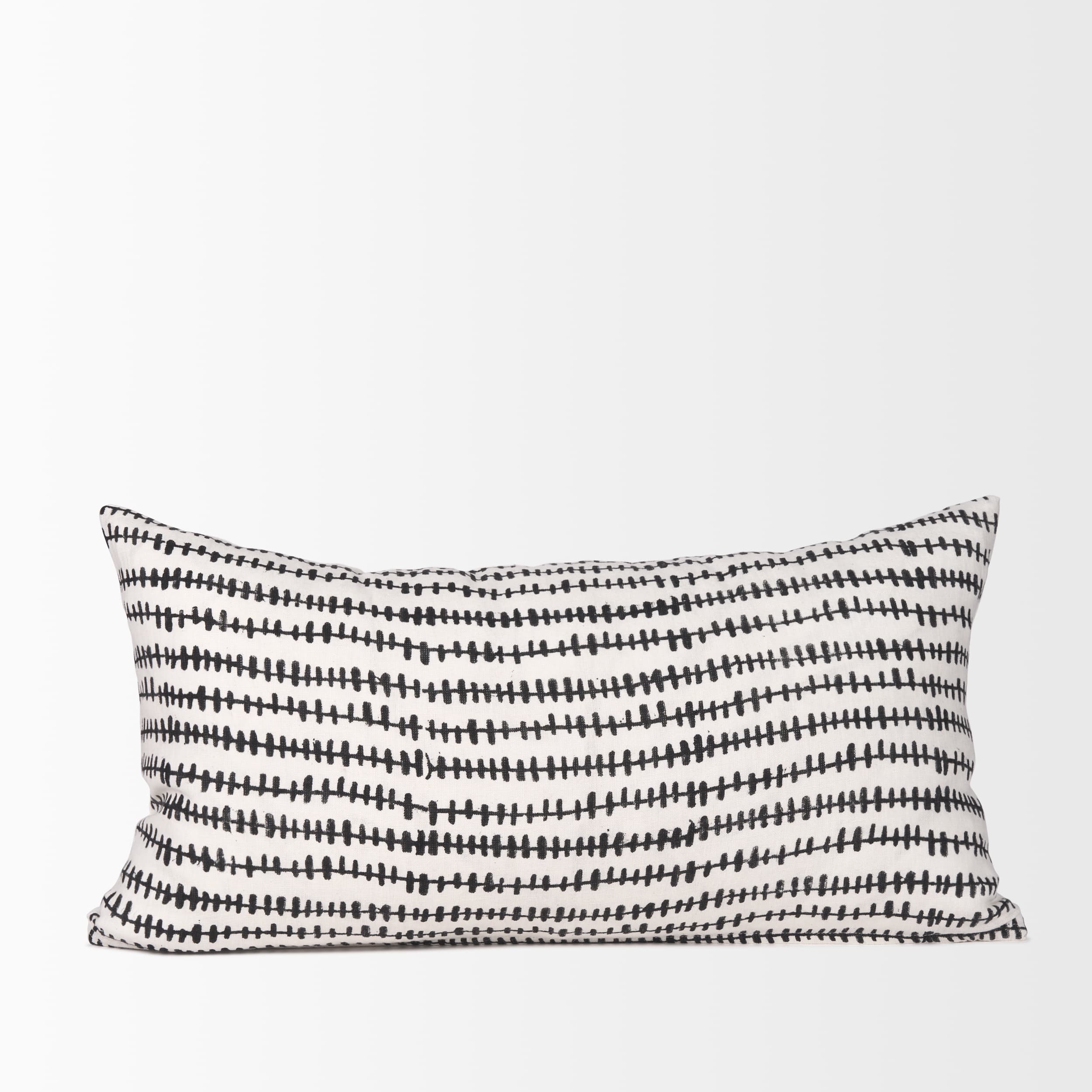 Jenna 14x26 Cream/Black Print Linen Lumbar Decorative Pillow Cover — product photograph
