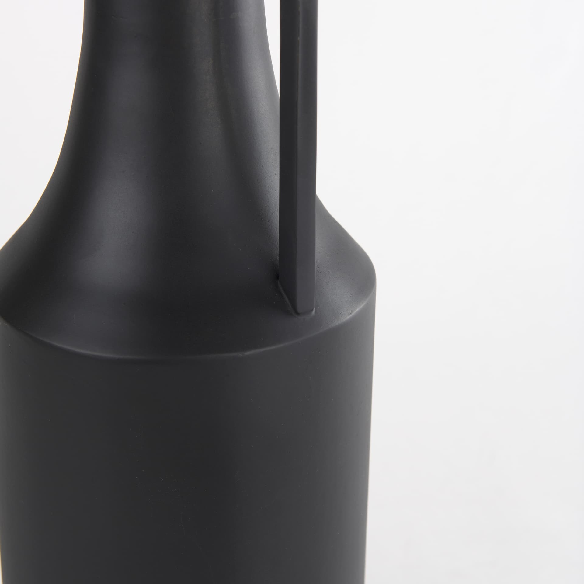 Aubrey Medium 18.0H Black Iron Flower Jug Vase — product photograph