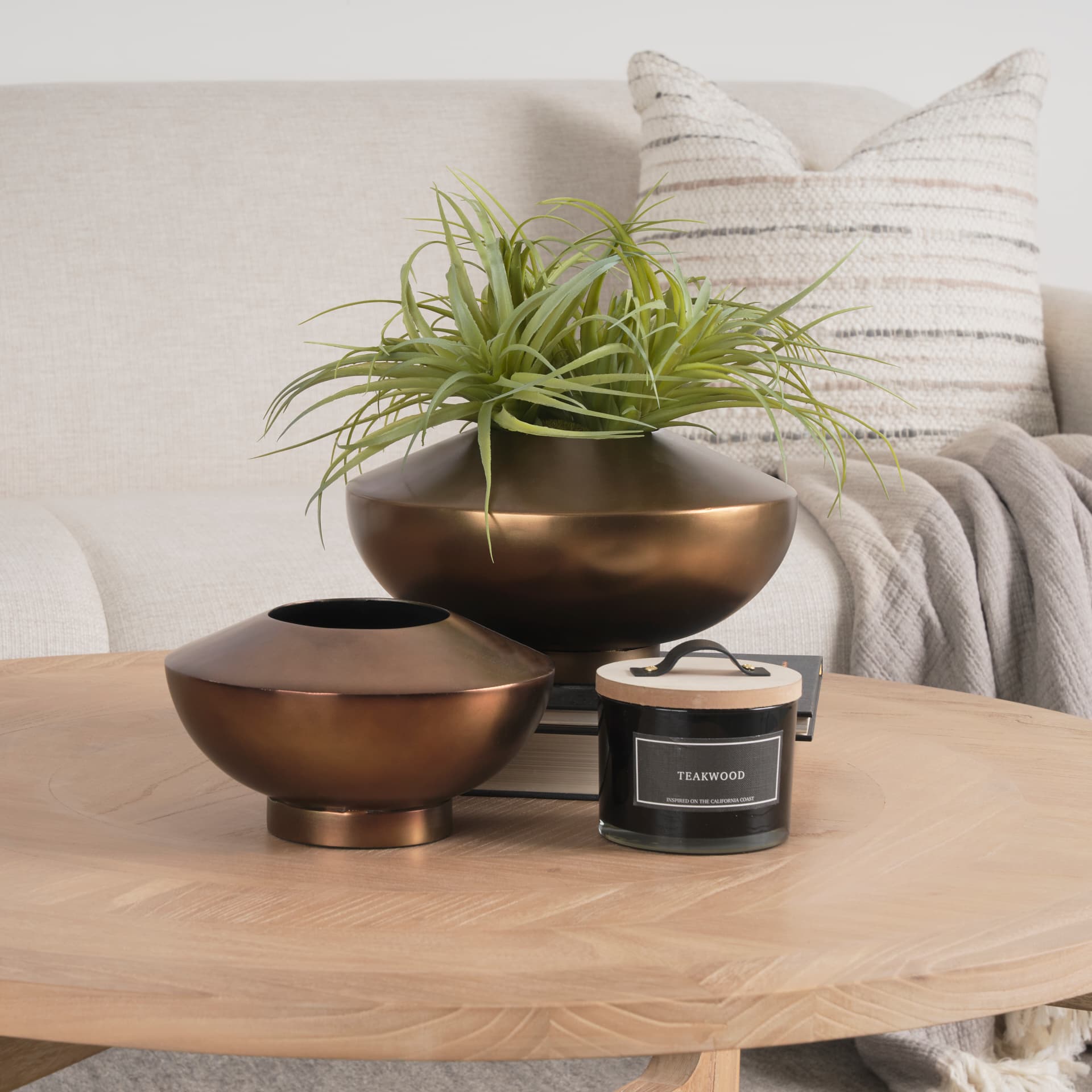 Quiana Large Gold Metal Vase — product photograph