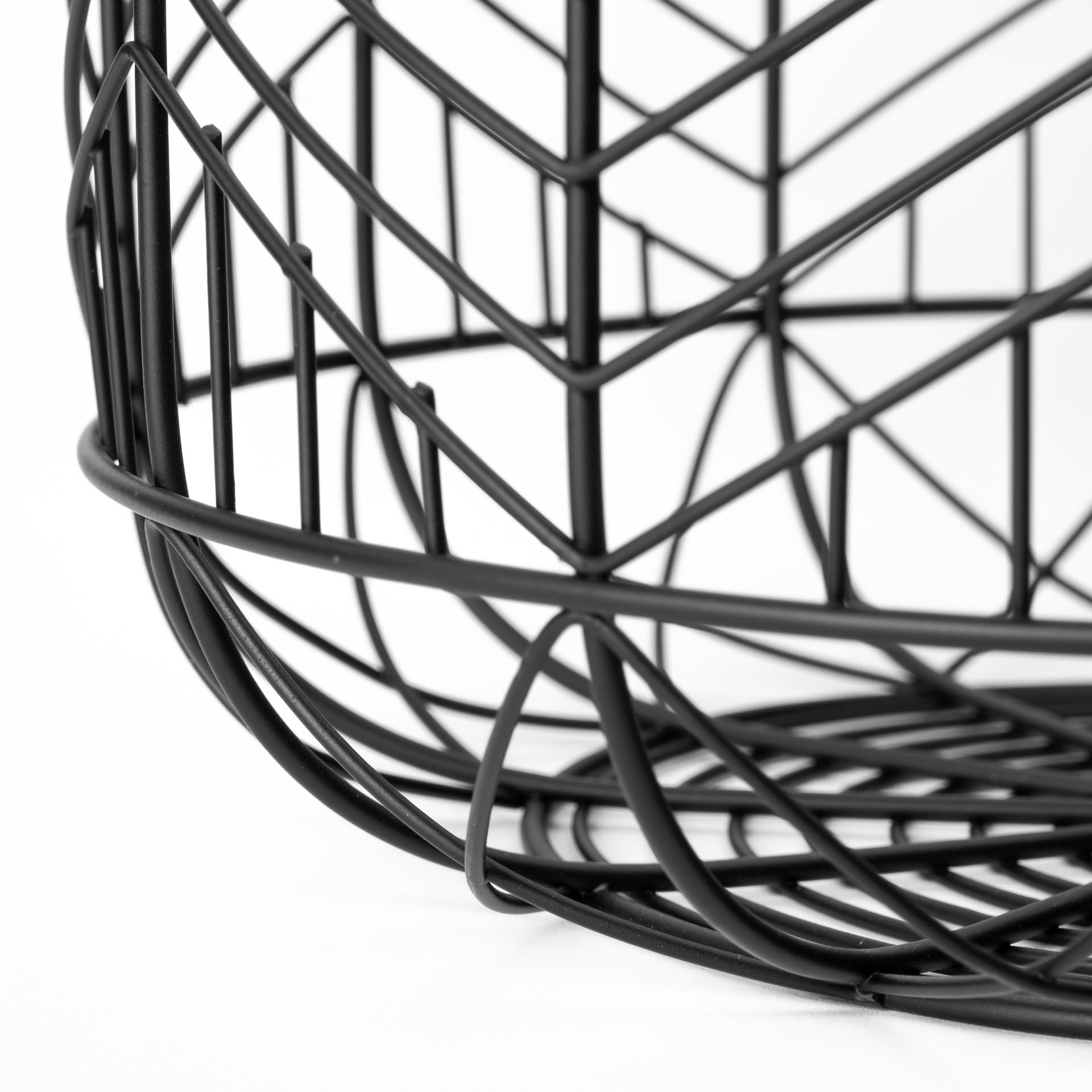 Idris Set of 2 Black Metal Geometric Mesh Bowls — product photograph
