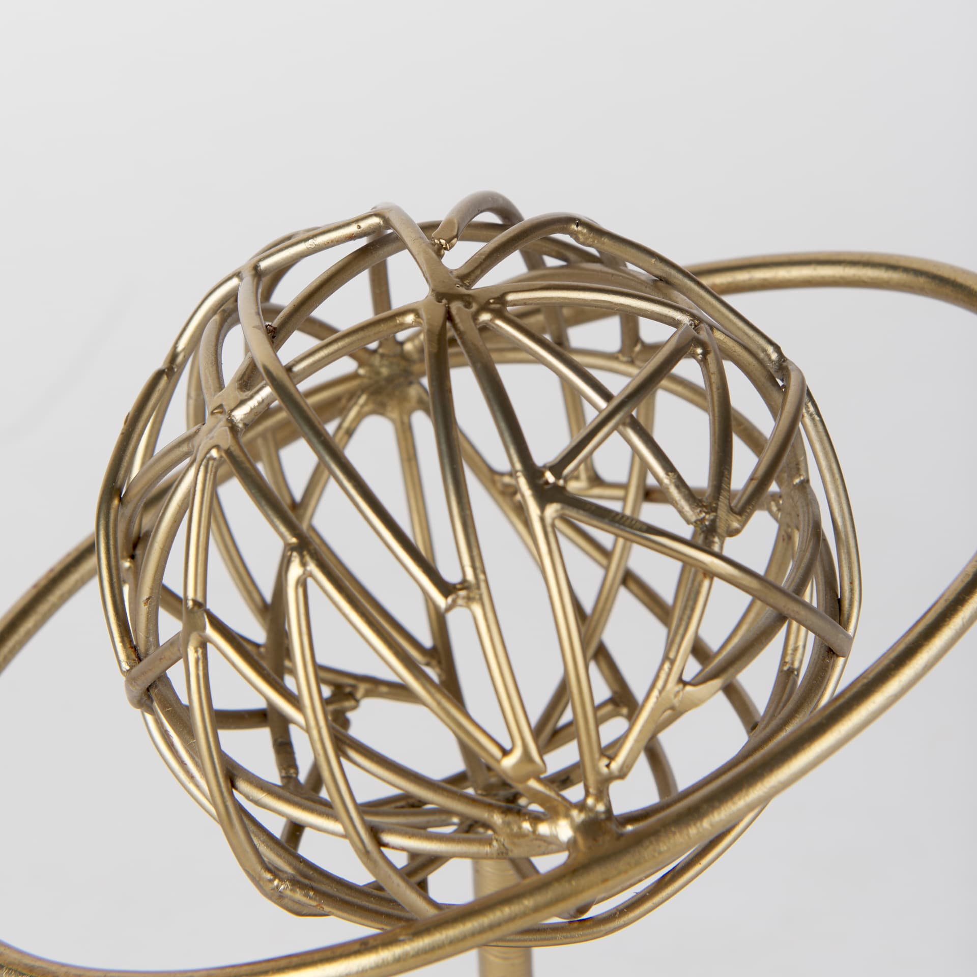 Atlas 10.0L x 8.0W x 12.0H Gold Metal Solar System Ornament — product photograph