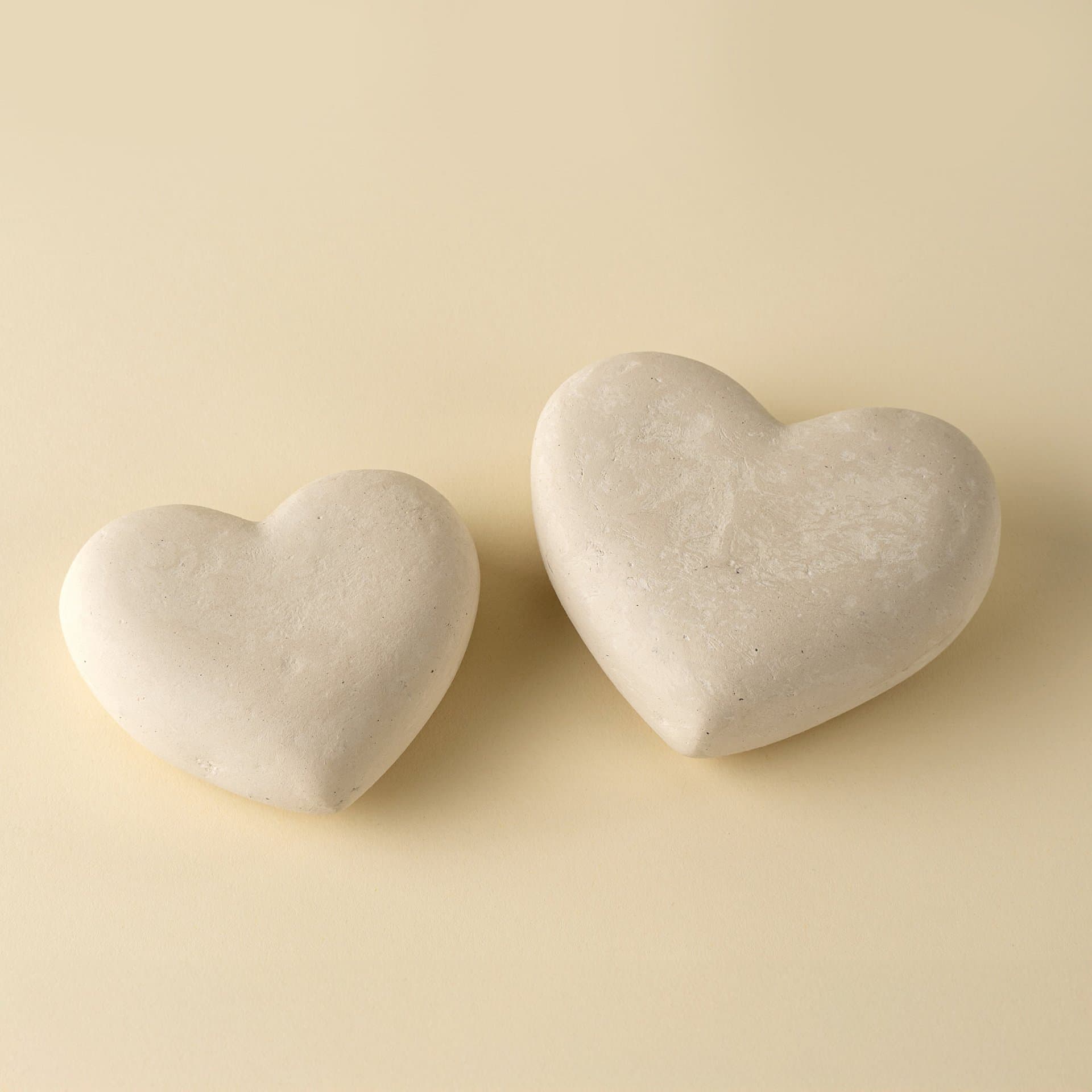 Paper Mache Heart L — product photograph