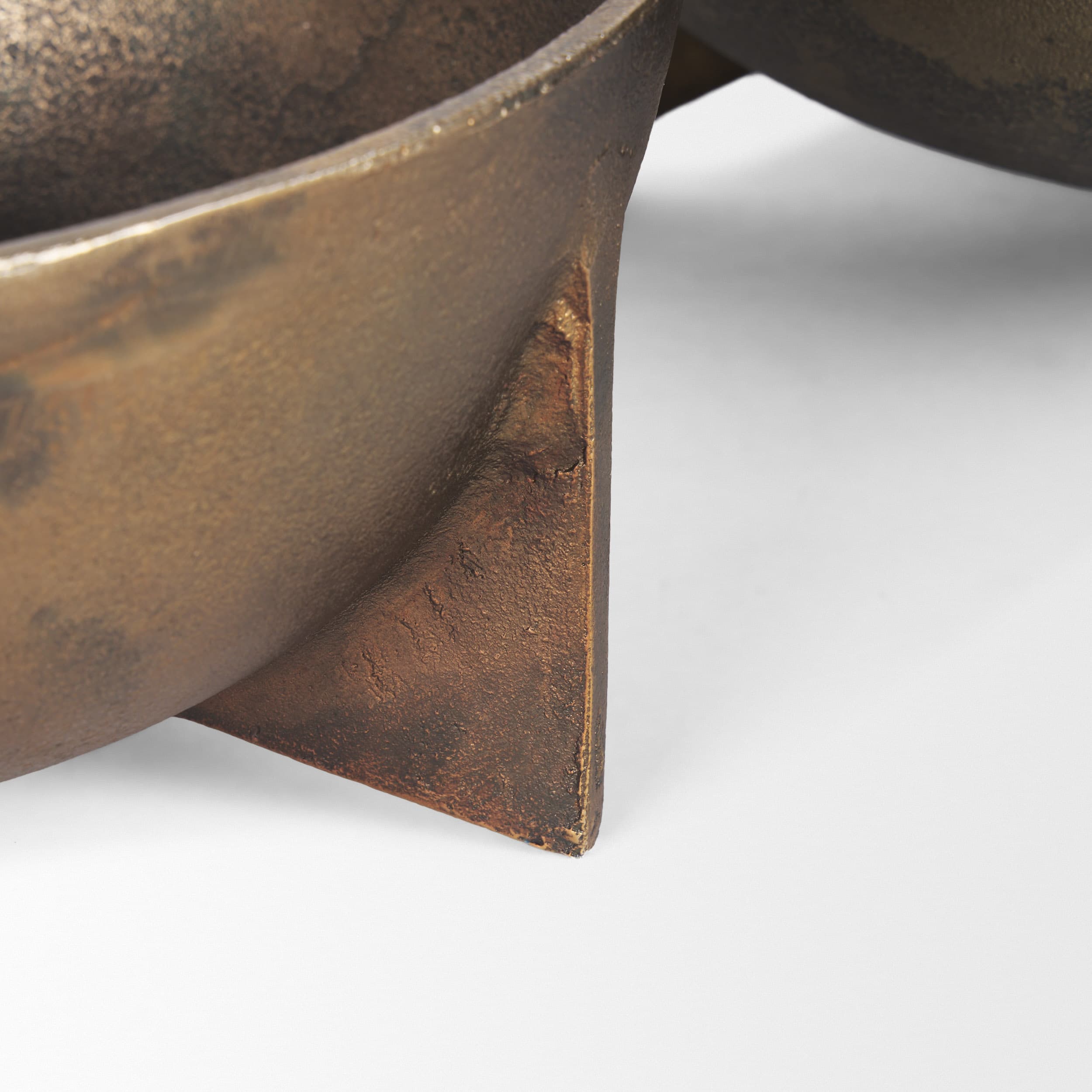Quita Large Gold Metal Decorative Bowls (Set of 2) — product photograph