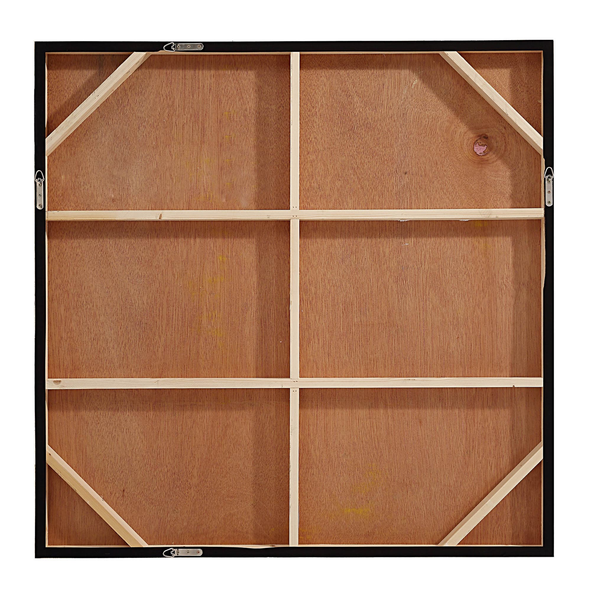 Medea — product photograph