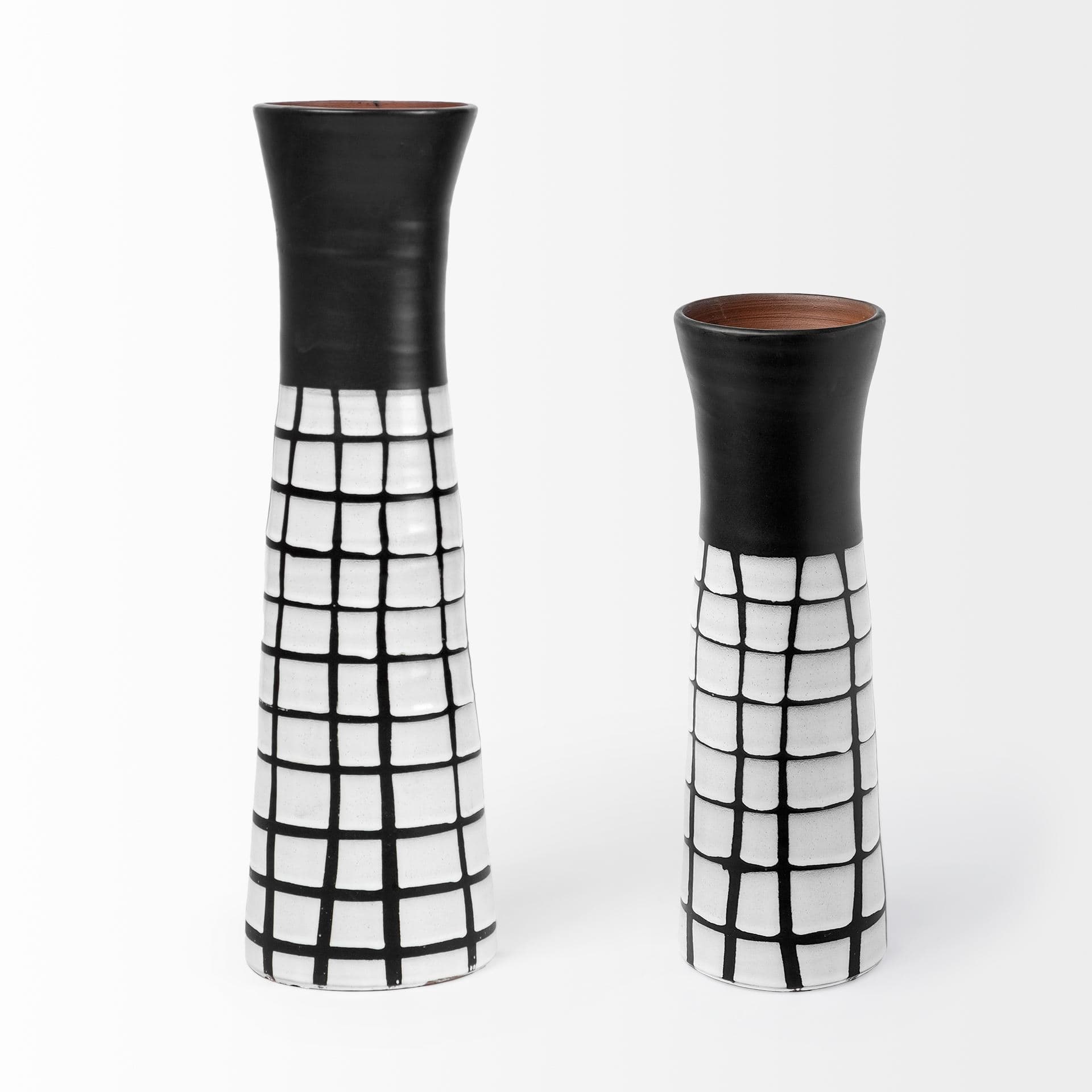 Luanda Large Black/White Large Ceramic Vase — product photograph