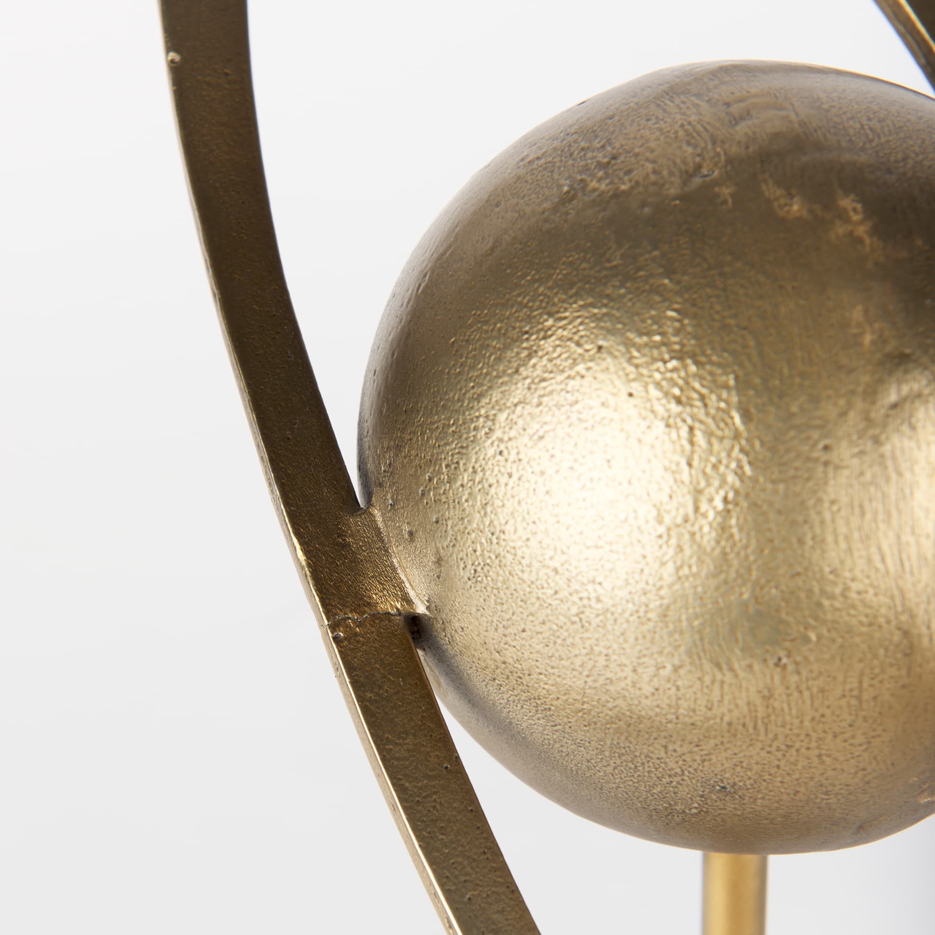 Atlas 15.0L x 7.0W x 16.0H Gold Metal Solar System Ornament — product photograph