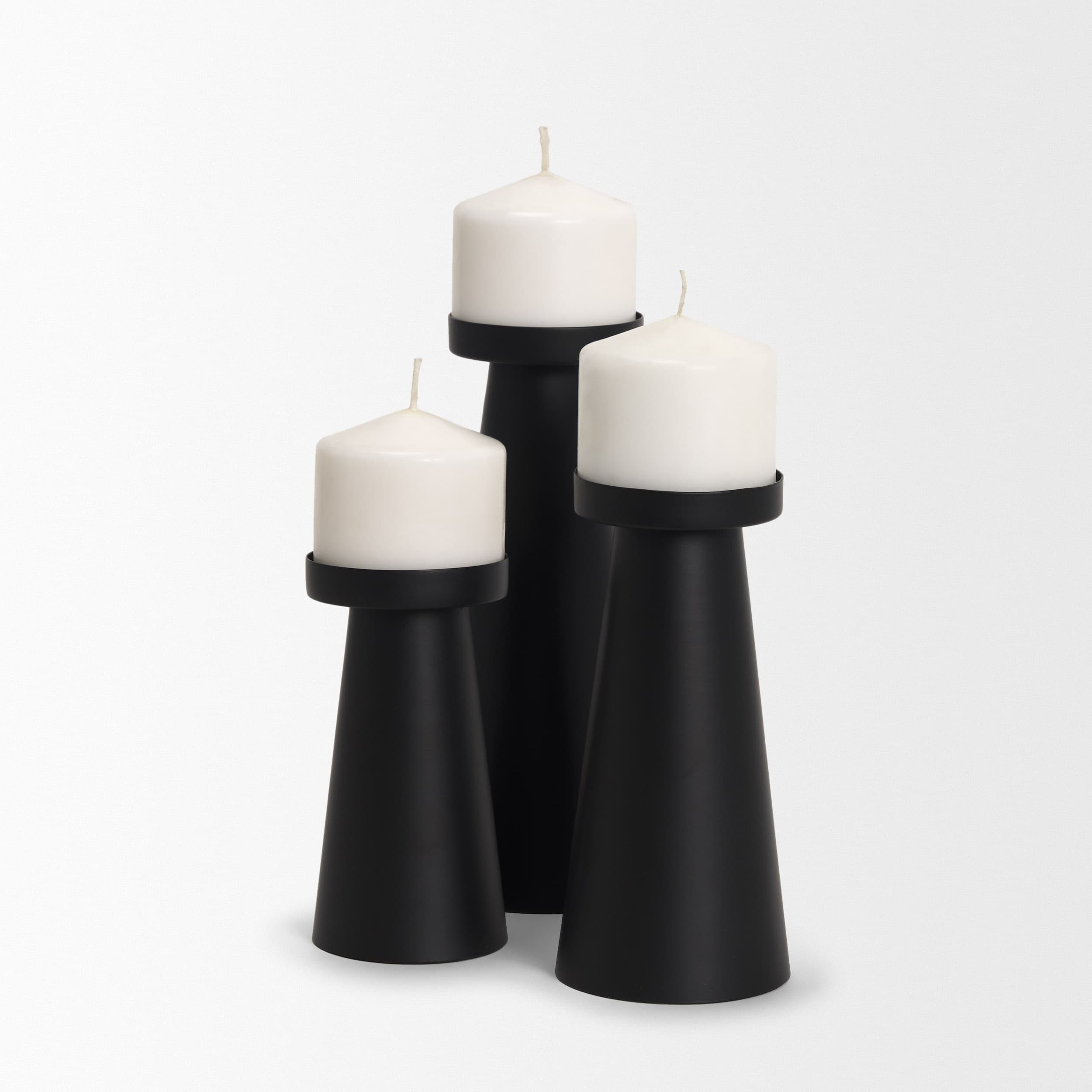 Quadir Tall Matte Black Metal Candle Holder — product photograph