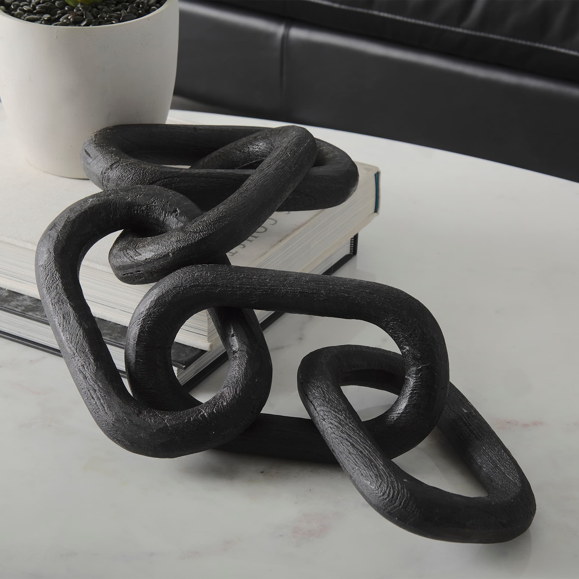 Alix 29.0L x 5.0W x 5.0H Black Wood Link Chain Decorative Object — product photograph