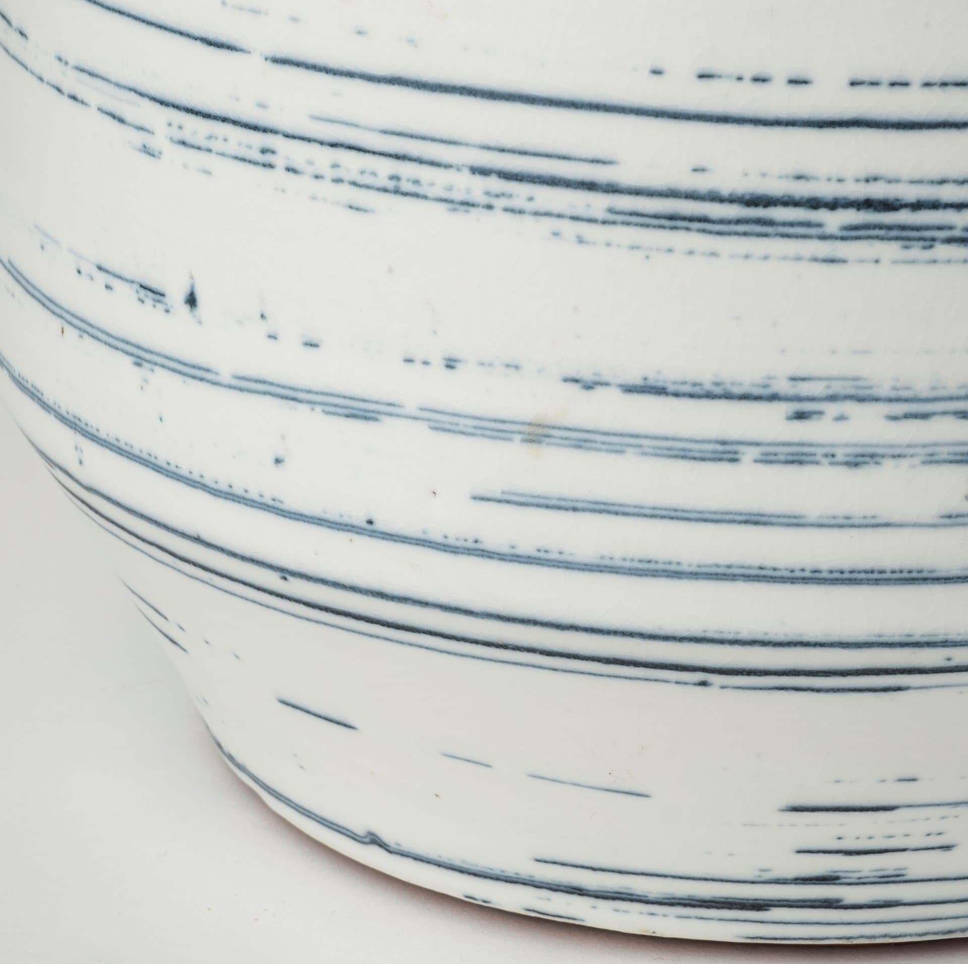 Sonnett Short White/Blue Ceramic Vase — product photograph