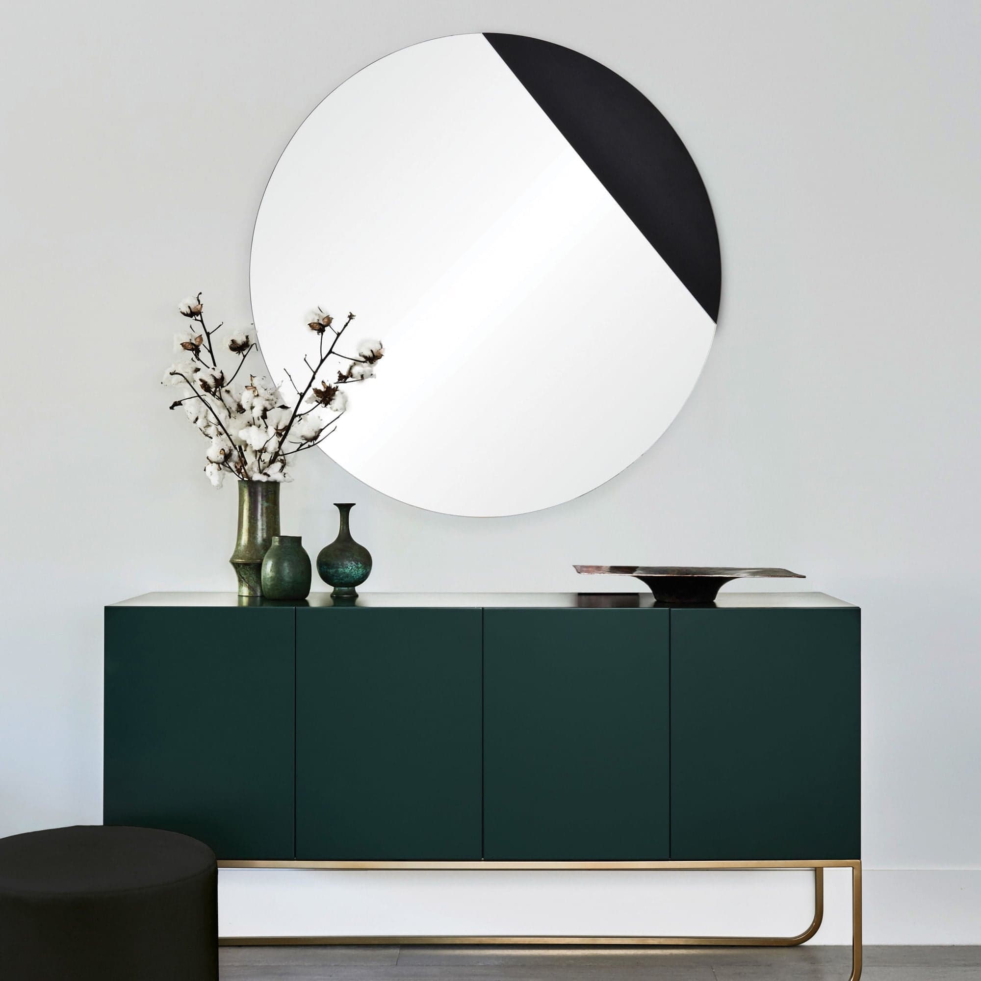 Aver — product photograph