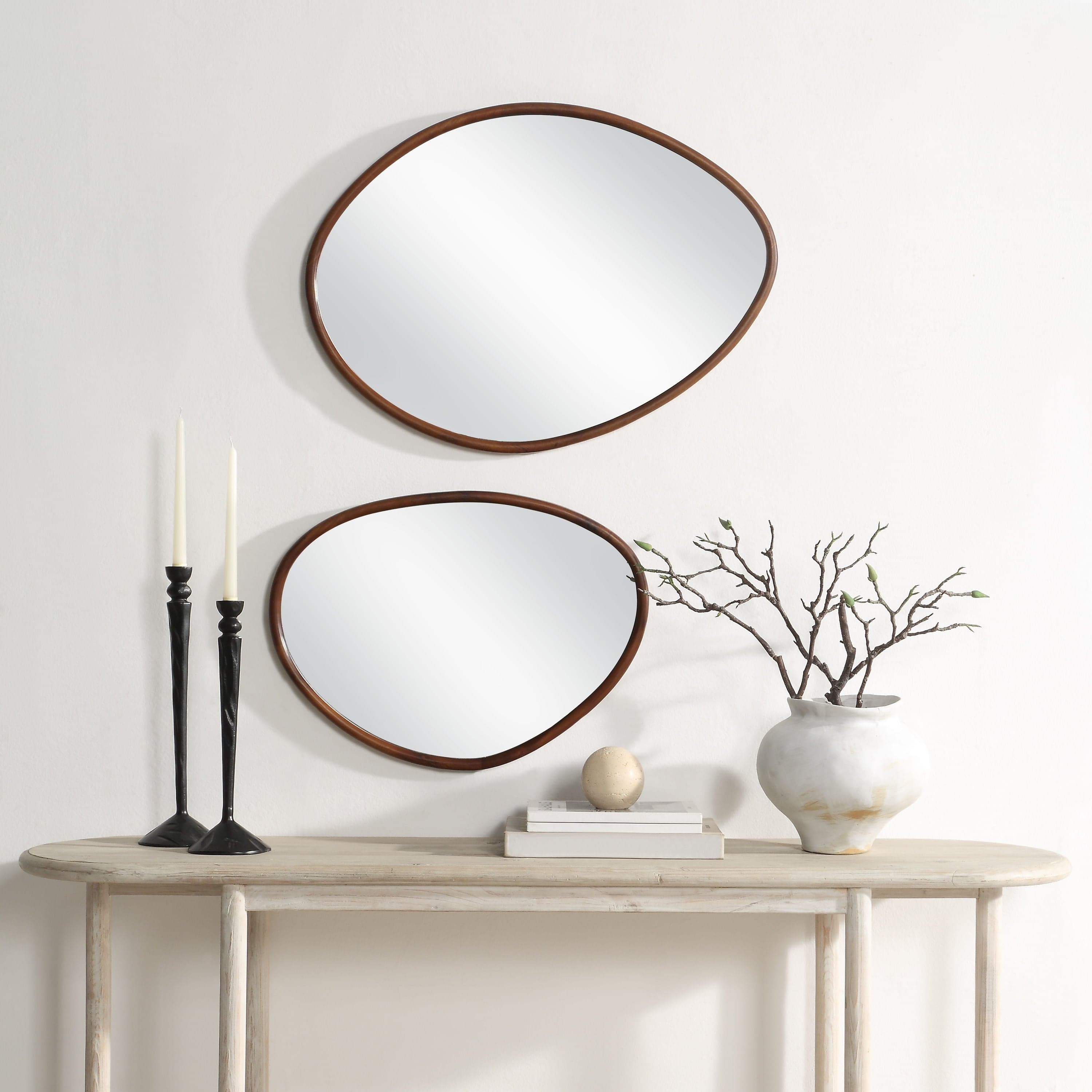 Tivoli — product photograph