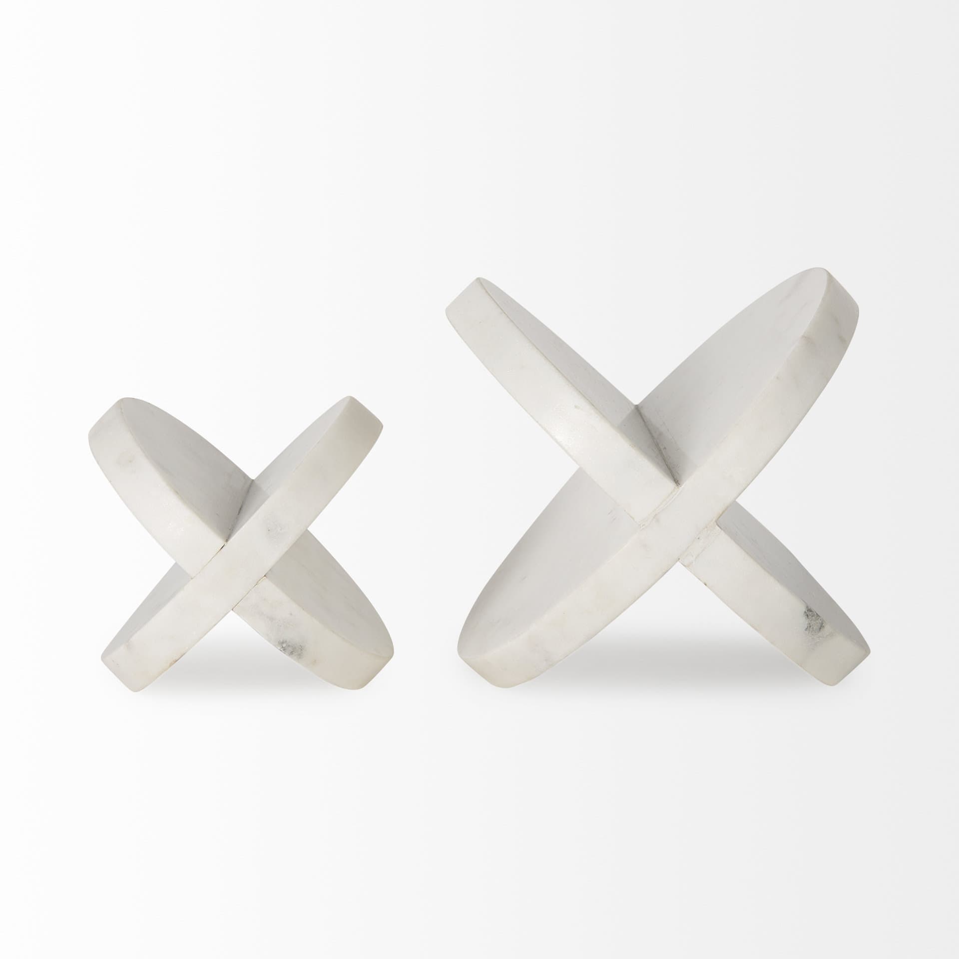 Sophia 6.0"L x 6.0"W x 6.0"H Small Marble Ornament — product photograph