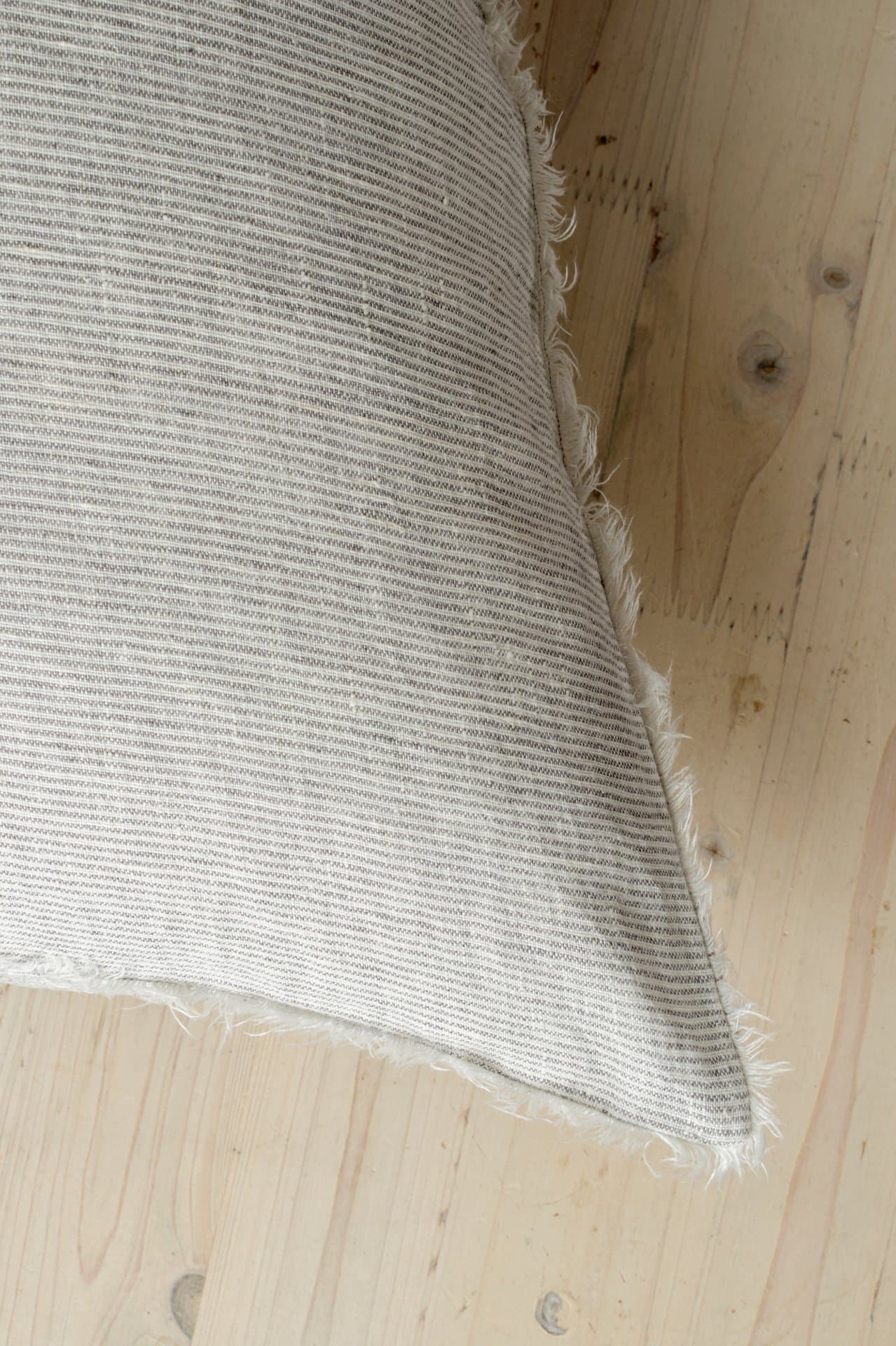 Lina 24x24 Grey Linen Decorative Pillow Cover — product photograph