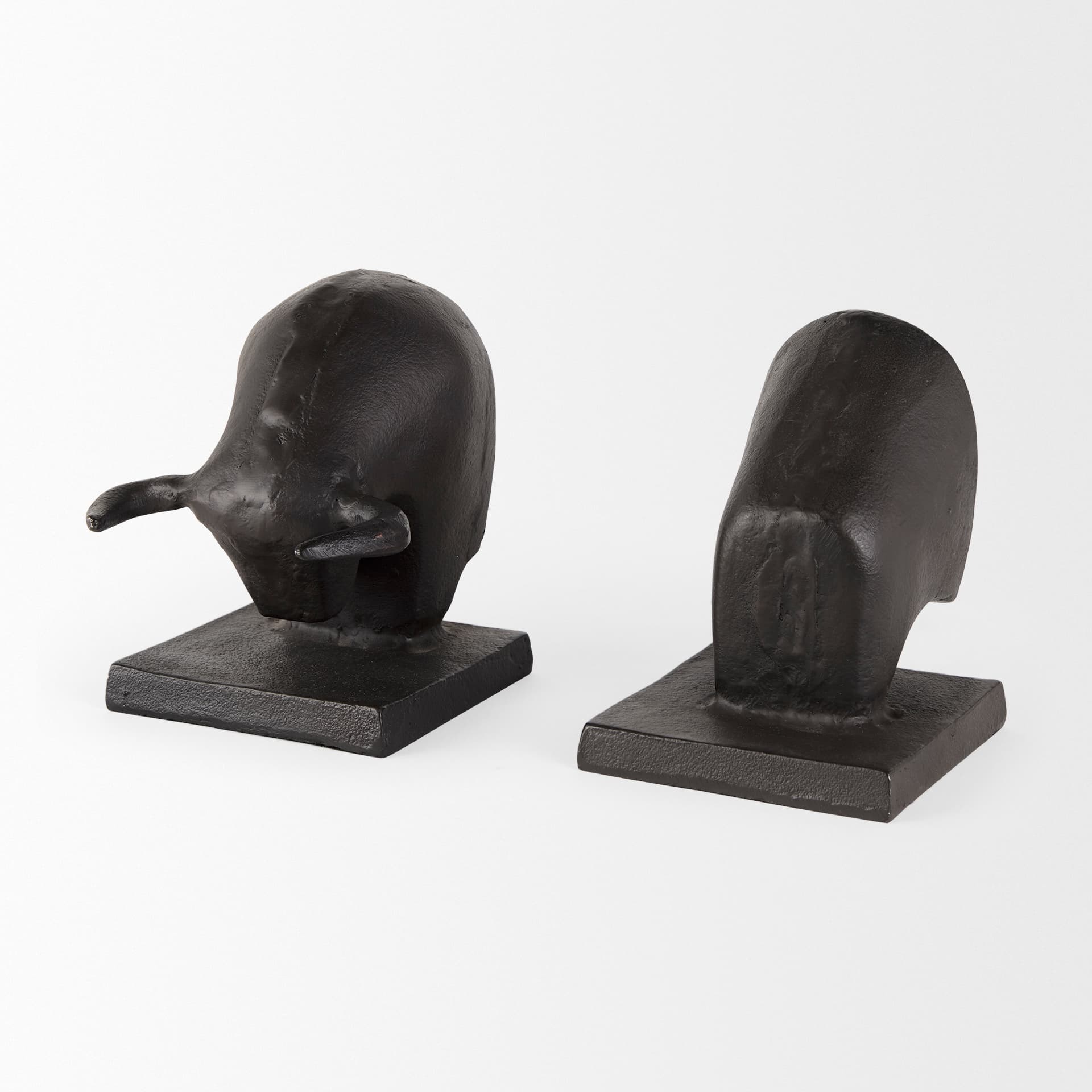 Tauro III (Set of 2) 10L x 5W Black Cast Aluminum Raging Bull Bookends — product photograph