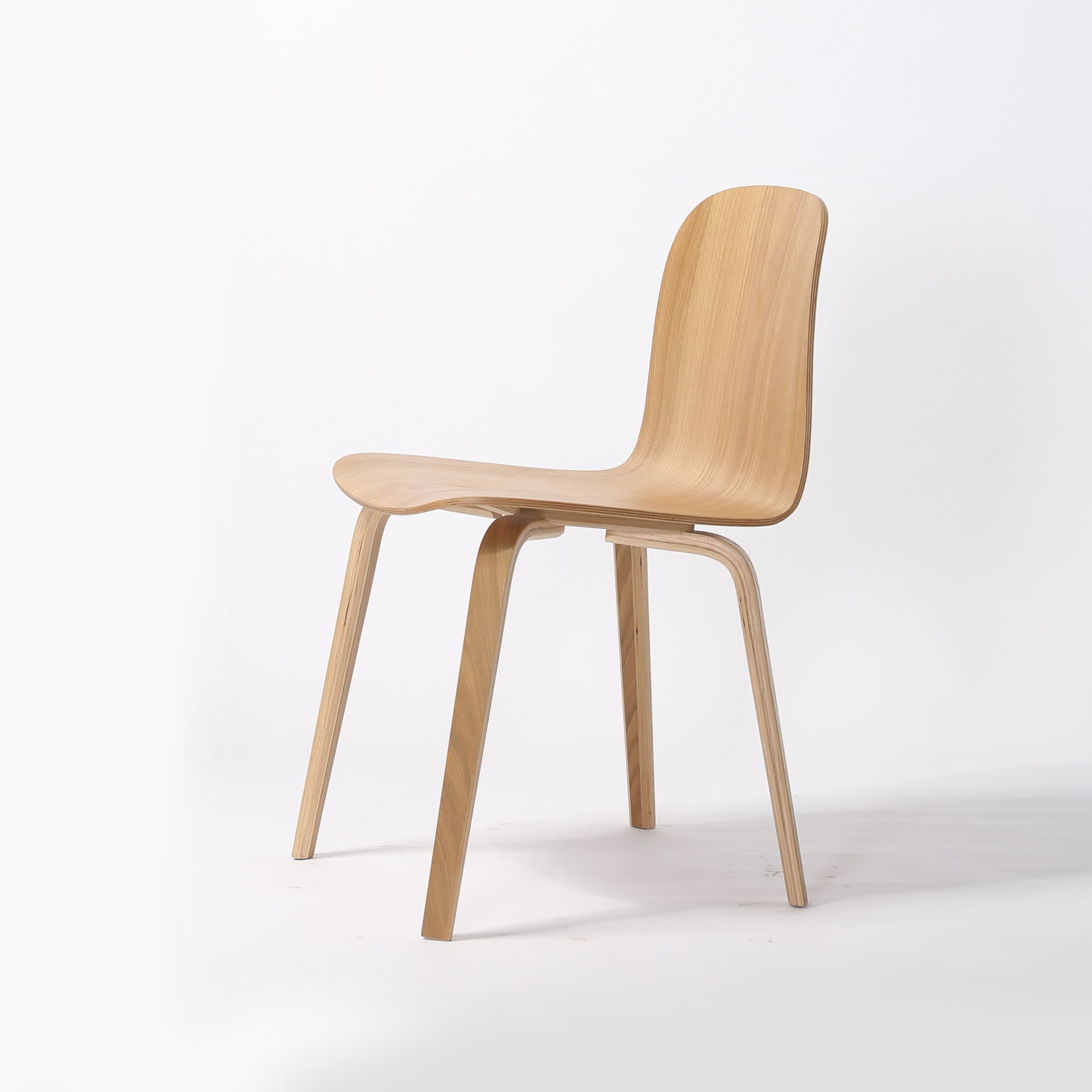 Glen Chair — product photograph