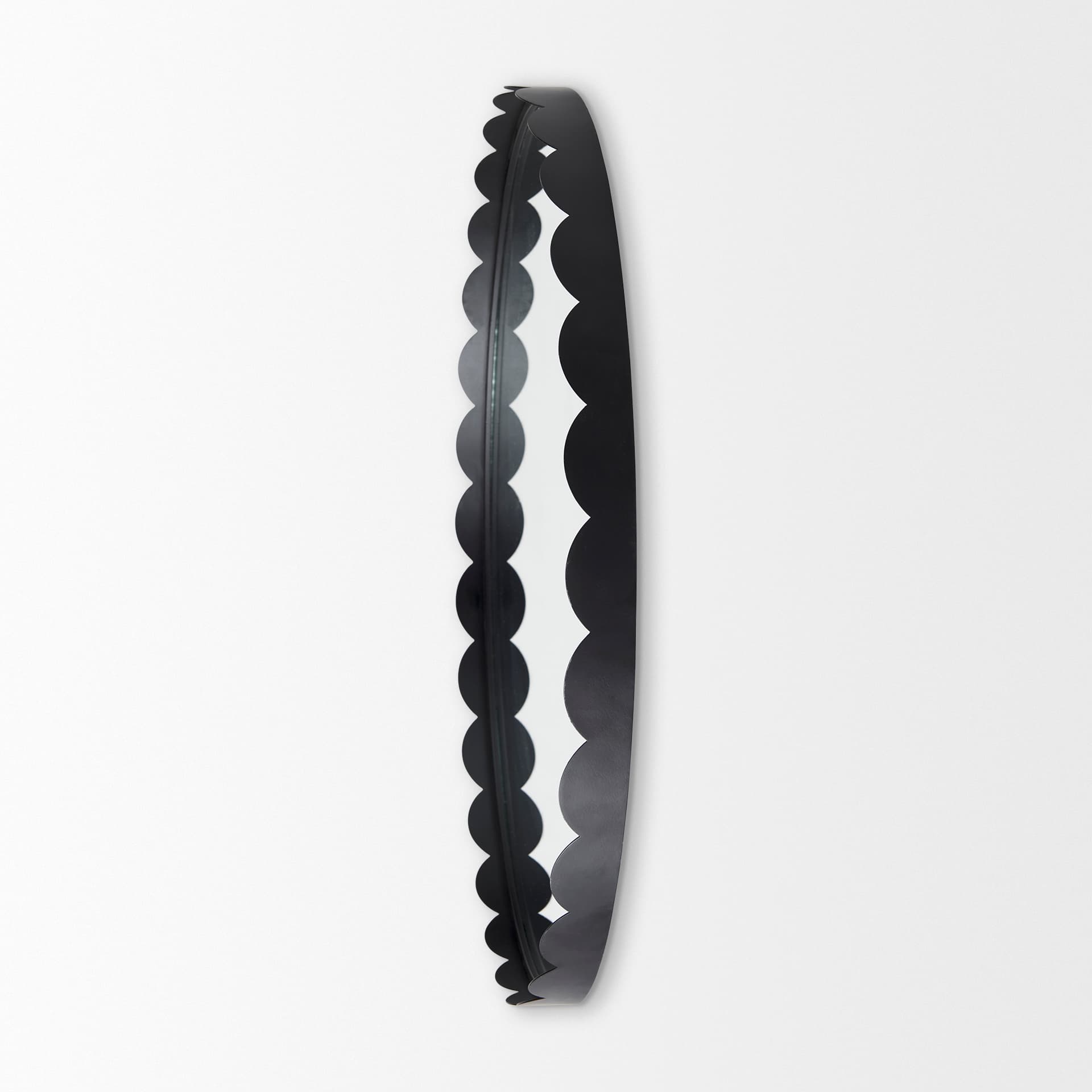 Adelaide 29.7"Black Metal Scallop Edge Round Mirror — product photograph