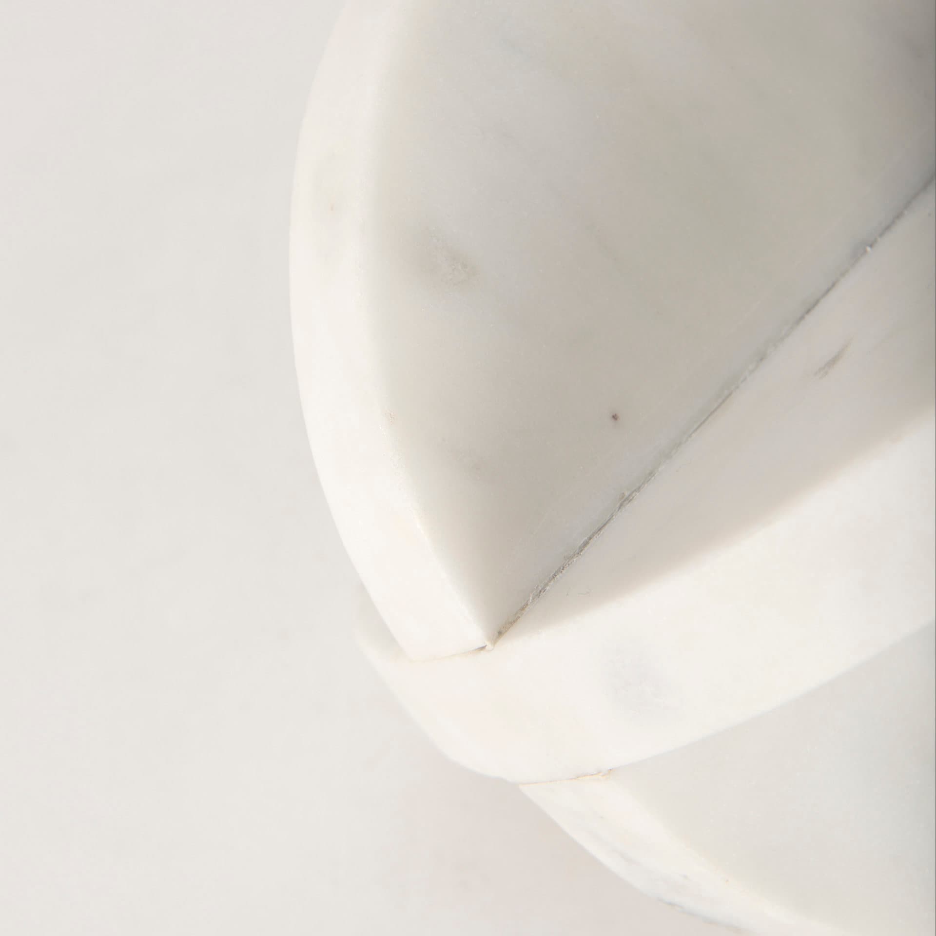 Sophia 6.0"L x 6.0"W x 6.0"H Small Marble Ornament — product photograph