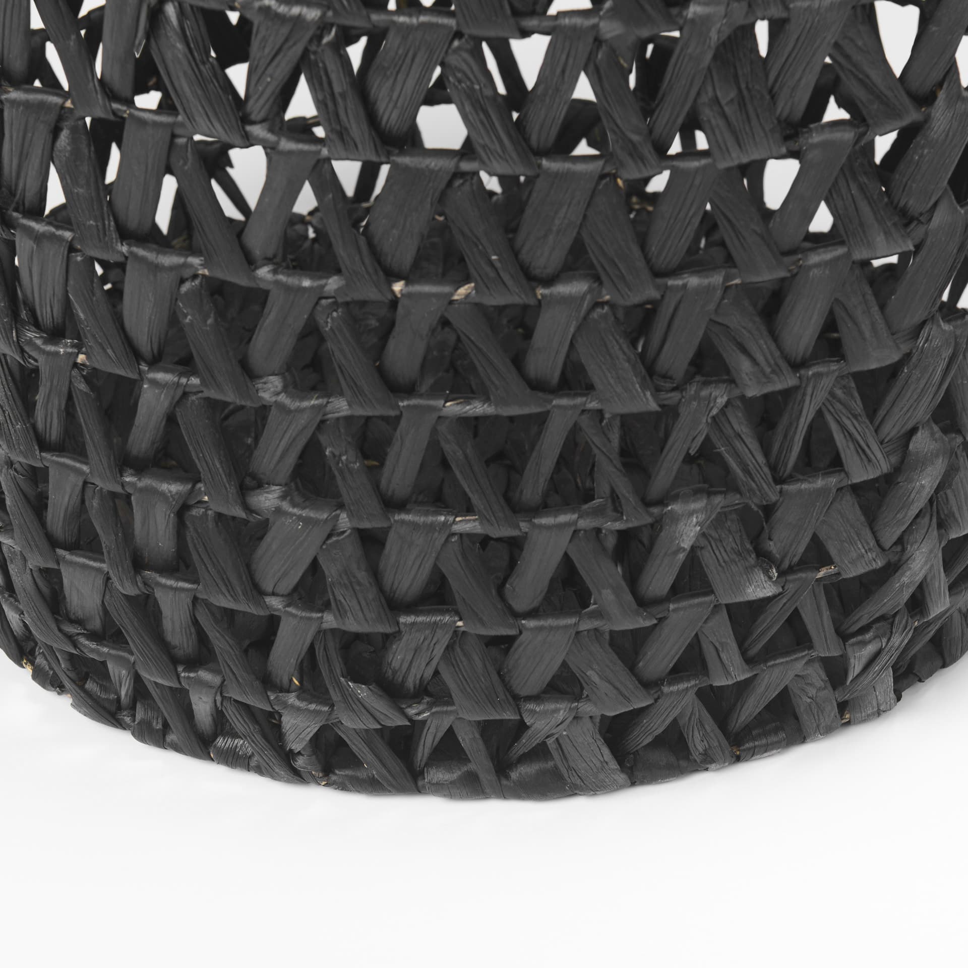Lola (Set of 3) Black Water Hyacinth Zig Zag Weave Round Basket W/ Handles — product photograph