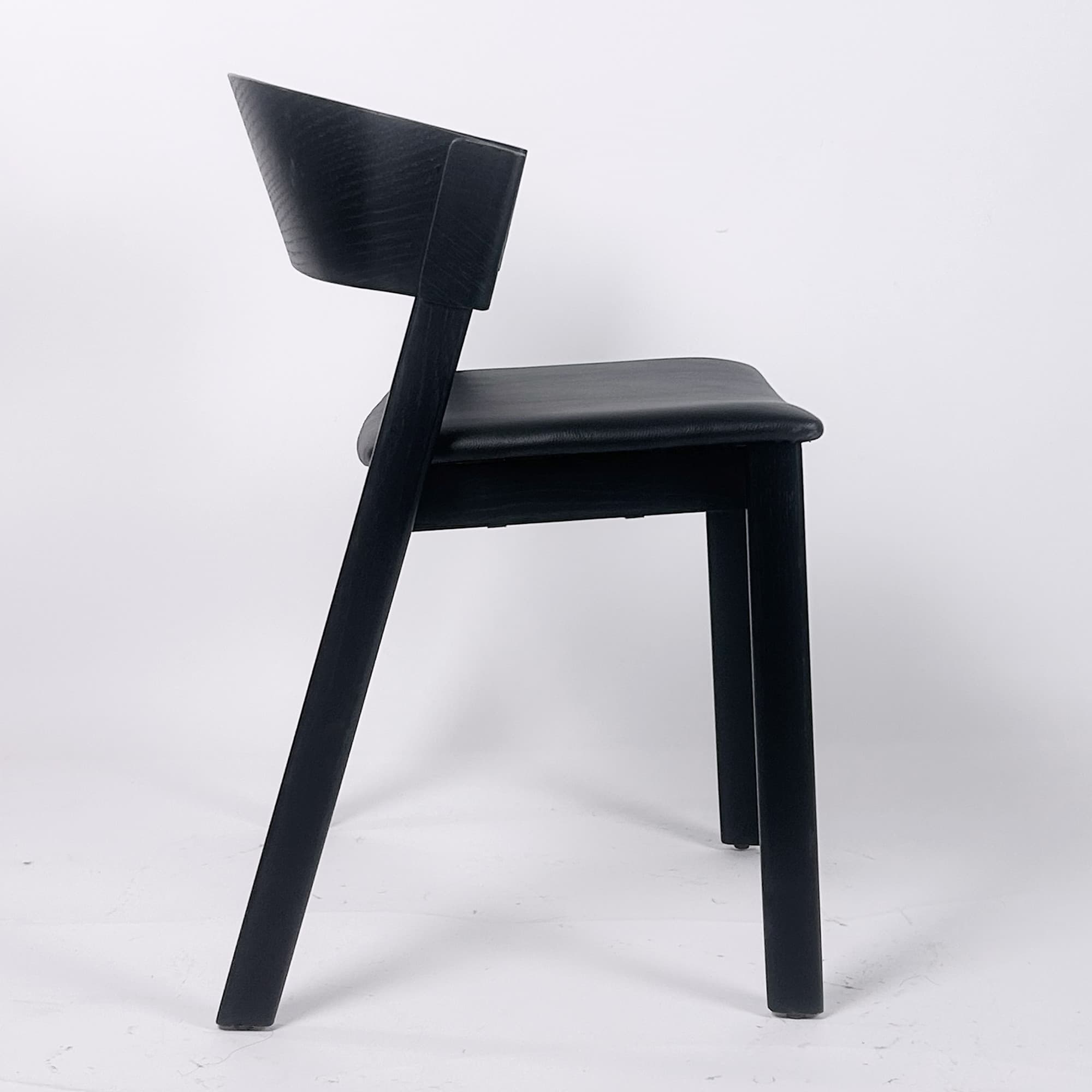 Thomas Side Chair — product photograph
