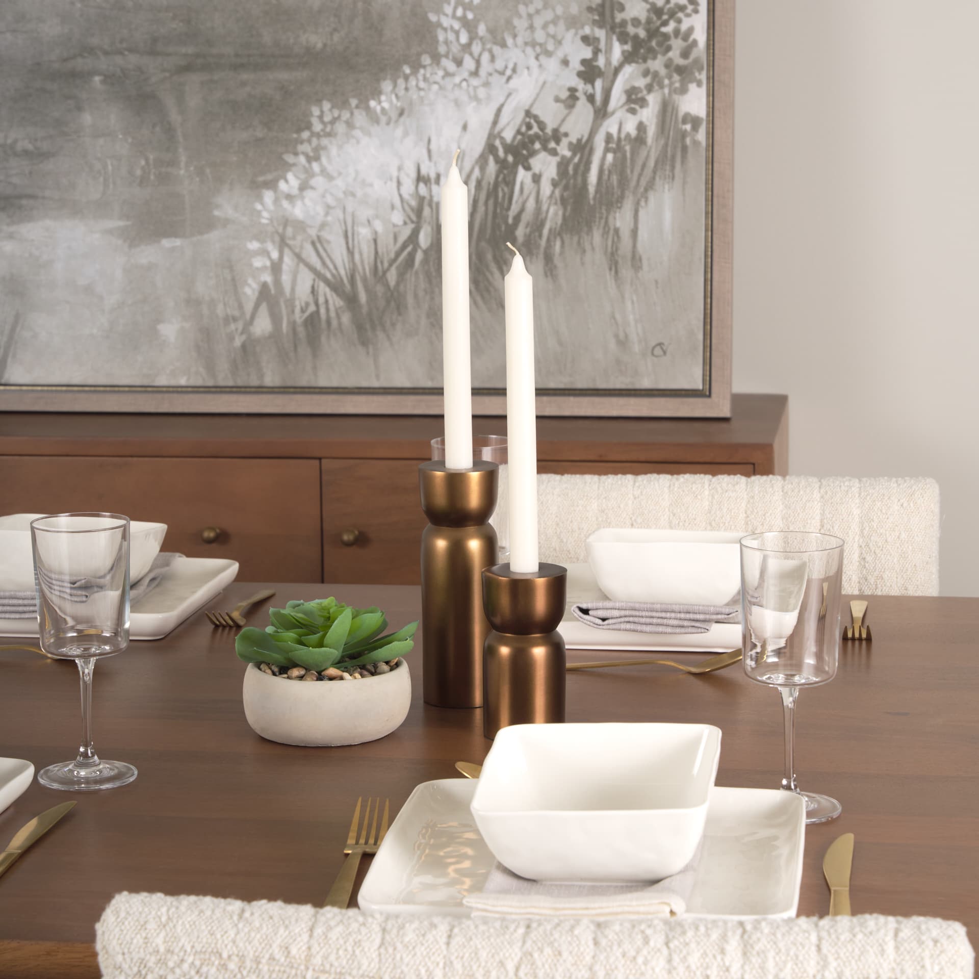 Malta Aluminum Candle Holder Small — product photograph