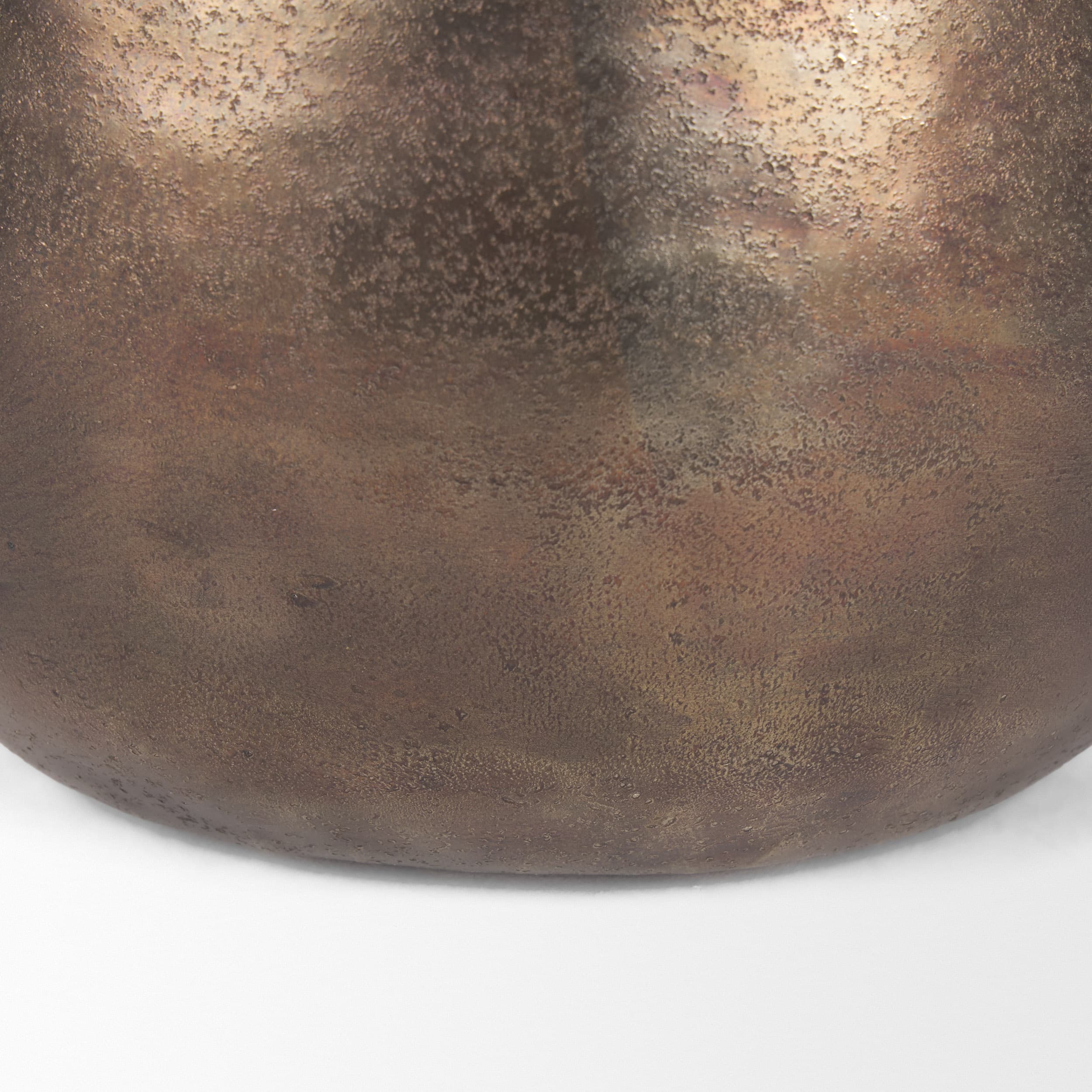 Quade Large Textured Gold Metal Planter — product photograph